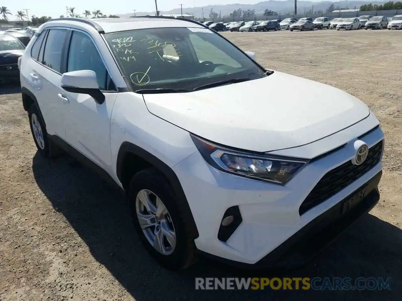 1 Photograph of a damaged car 2T3W1RFV7MW107238 TOYOTA RAV4 2021