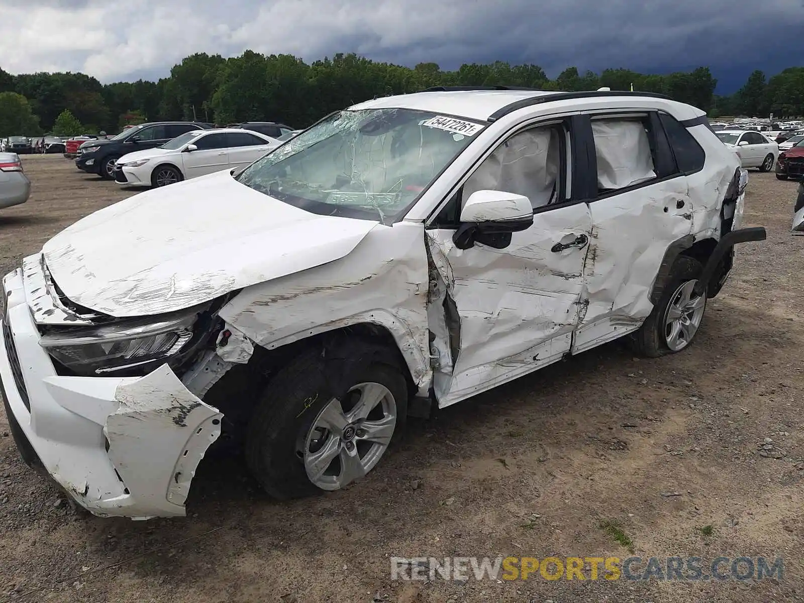 9 Photograph of a damaged car 2T3W1RFV7MW108096 TOYOTA RAV4 2021