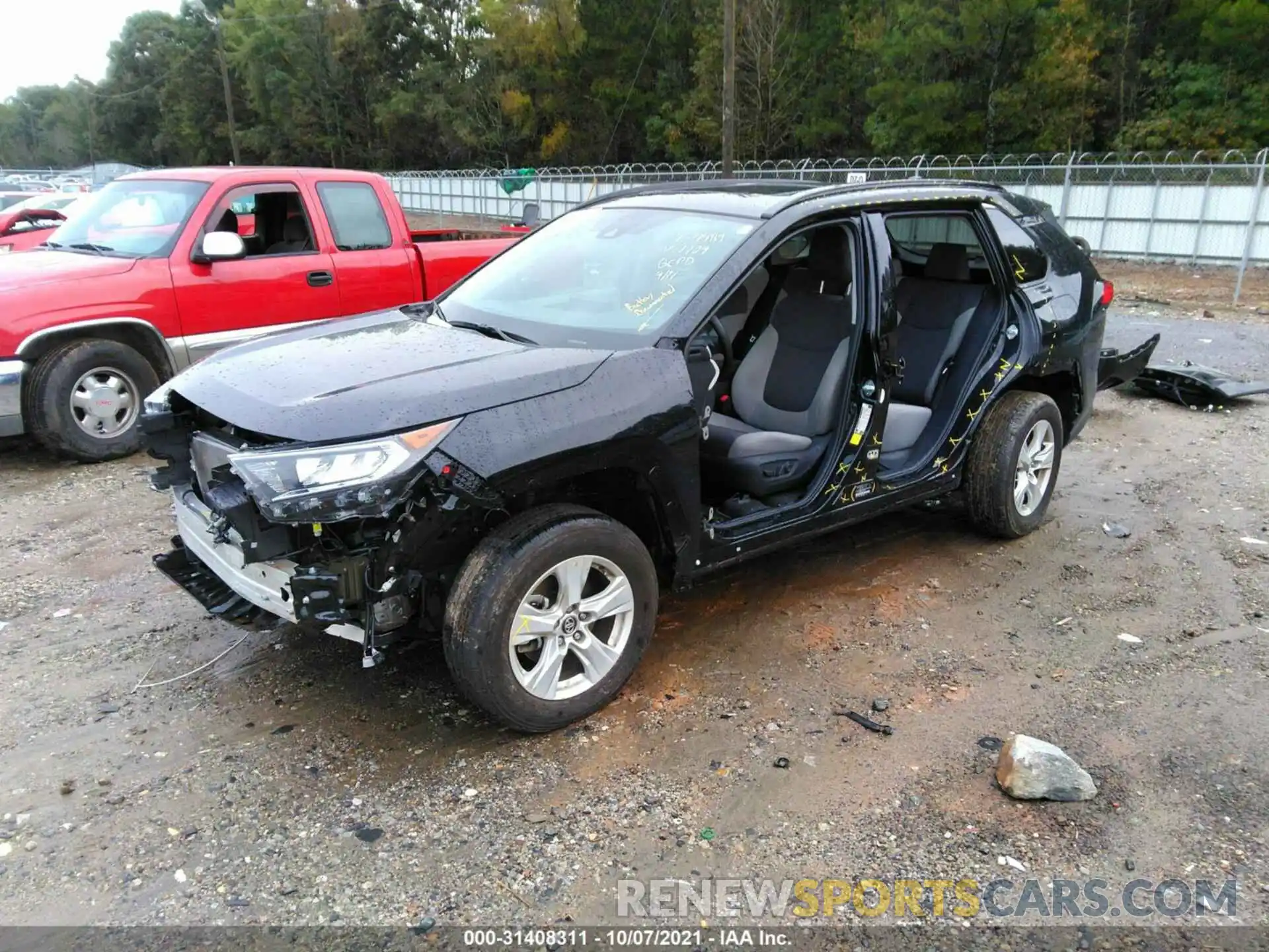 2 Photograph of a damaged car 2T3W1RFV7MW111709 TOYOTA RAV4 2021