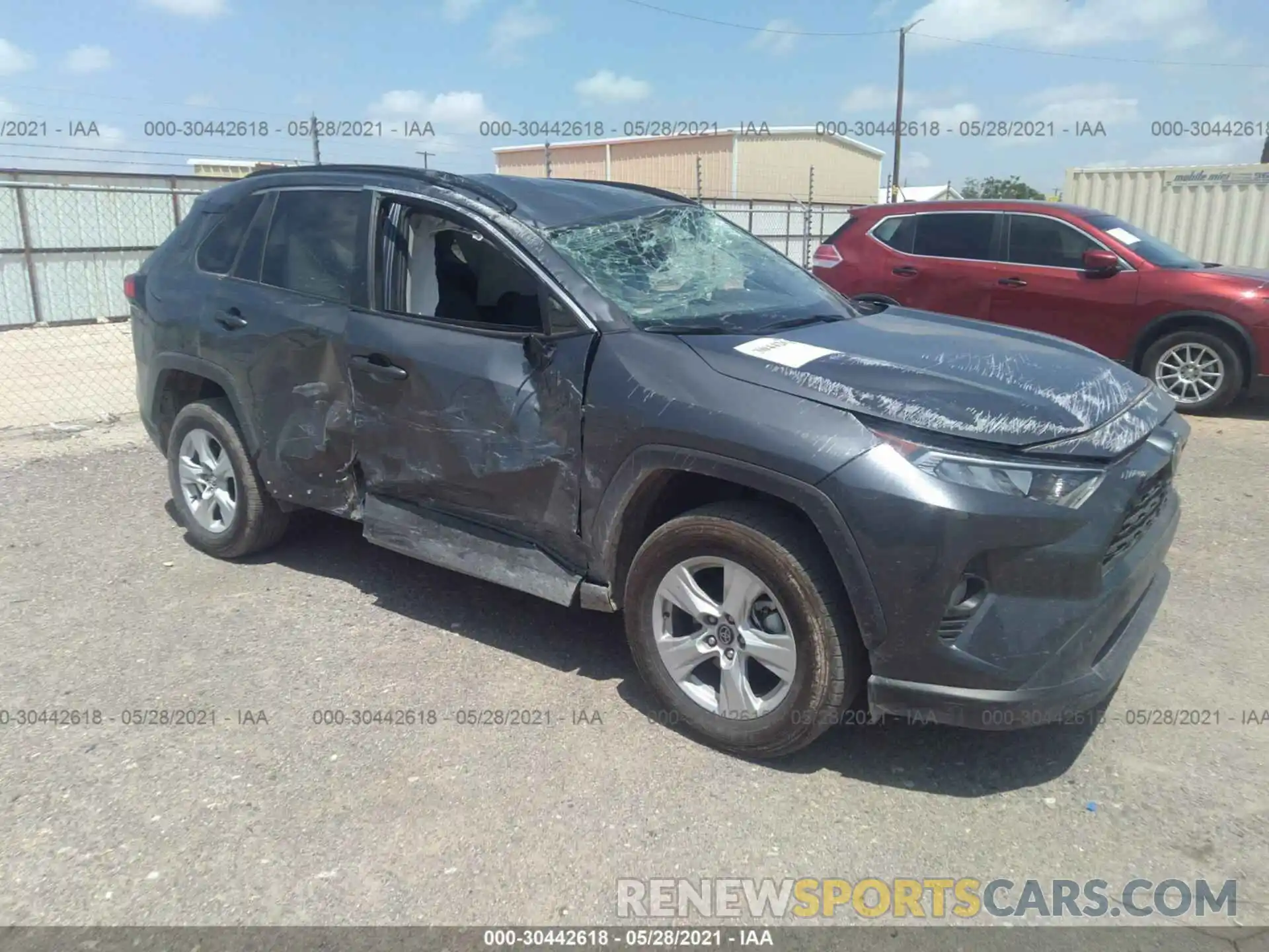 1 Photograph of a damaged car 2T3W1RFV7MW116117 TOYOTA RAV4 2021