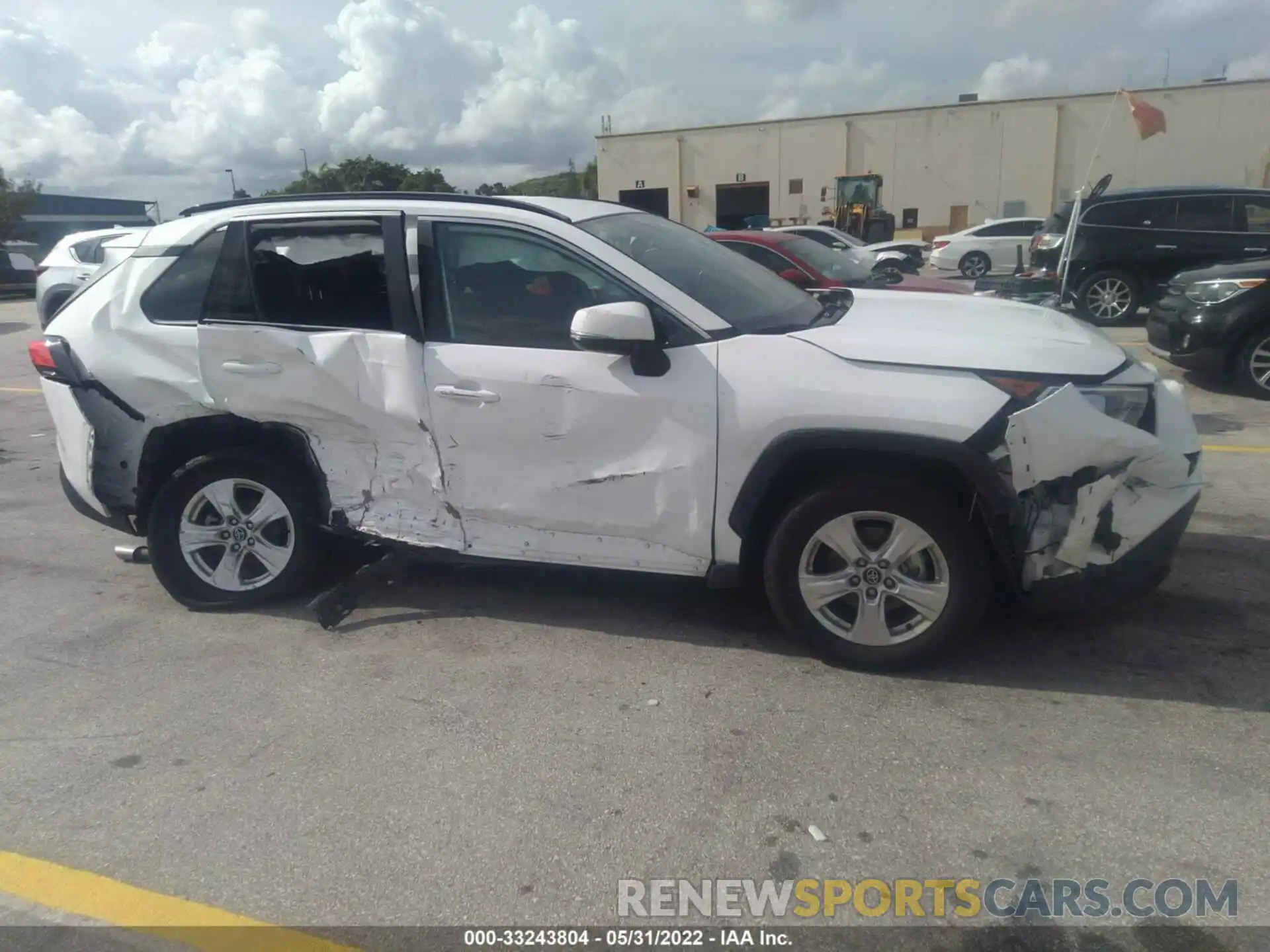 6 Photograph of a damaged car 2T3W1RFV7MW117445 TOYOTA RAV4 2021