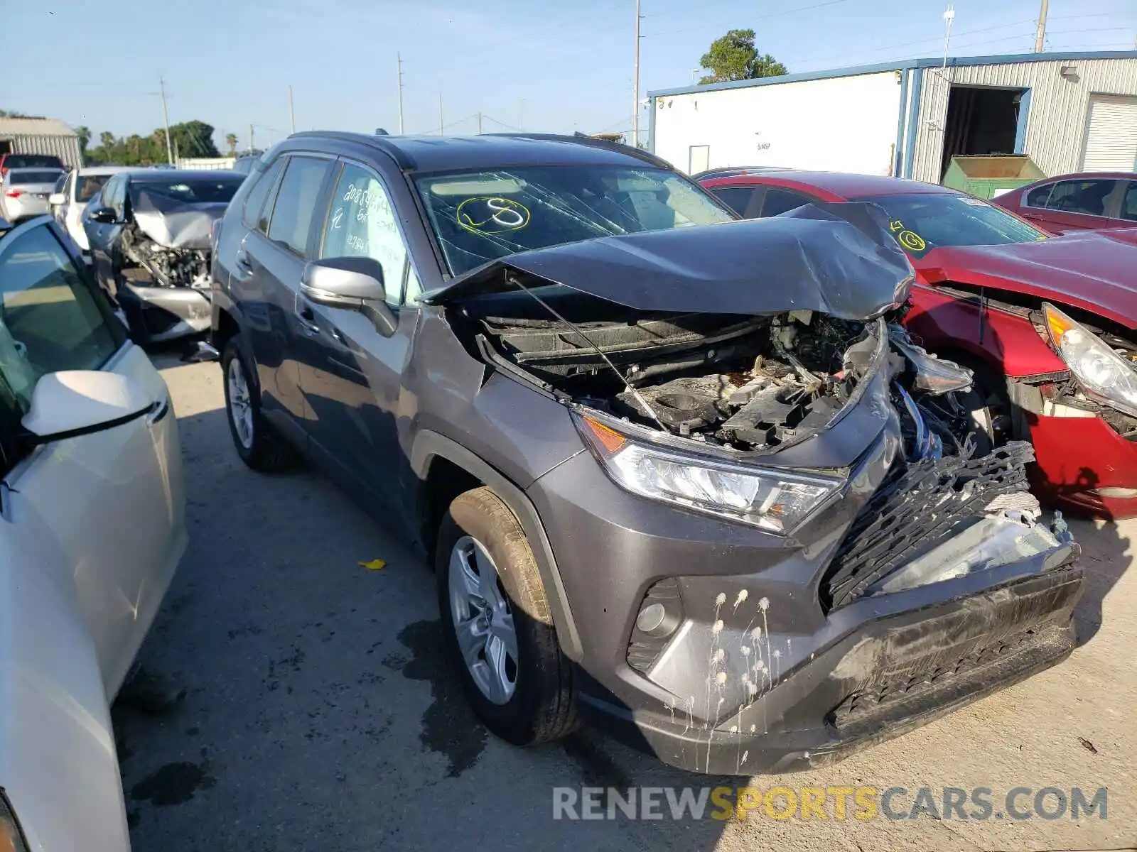 1 Photograph of a damaged car 2T3W1RFV7MW127845 TOYOTA RAV4 2021