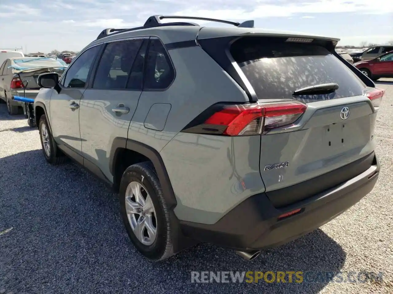 3 Photograph of a damaged car 2T3W1RFV7MW130373 TOYOTA RAV4 2021