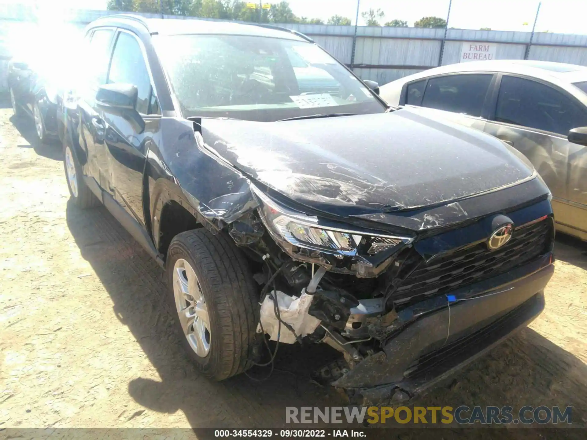 6 Photograph of a damaged car 2T3W1RFV7MW137467 TOYOTA RAV4 2021