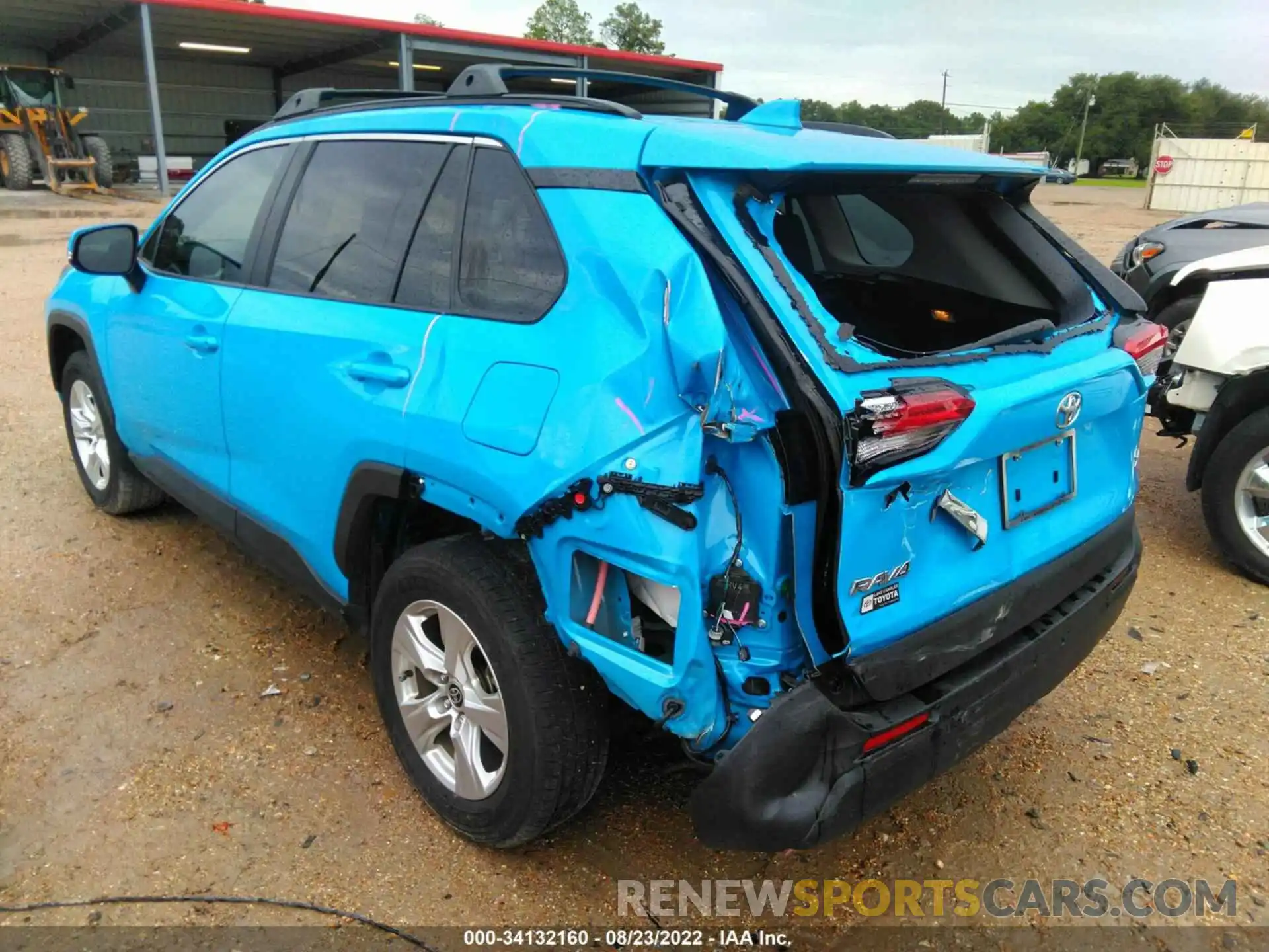 3 Photograph of a damaged car 2T3W1RFV7MW161378 TOYOTA RAV4 2021