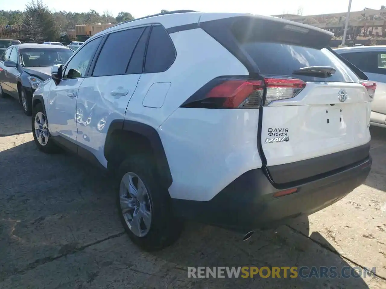 3 Photograph of a damaged car 2T3W1RFV7MW166340 TOYOTA RAV4 2021