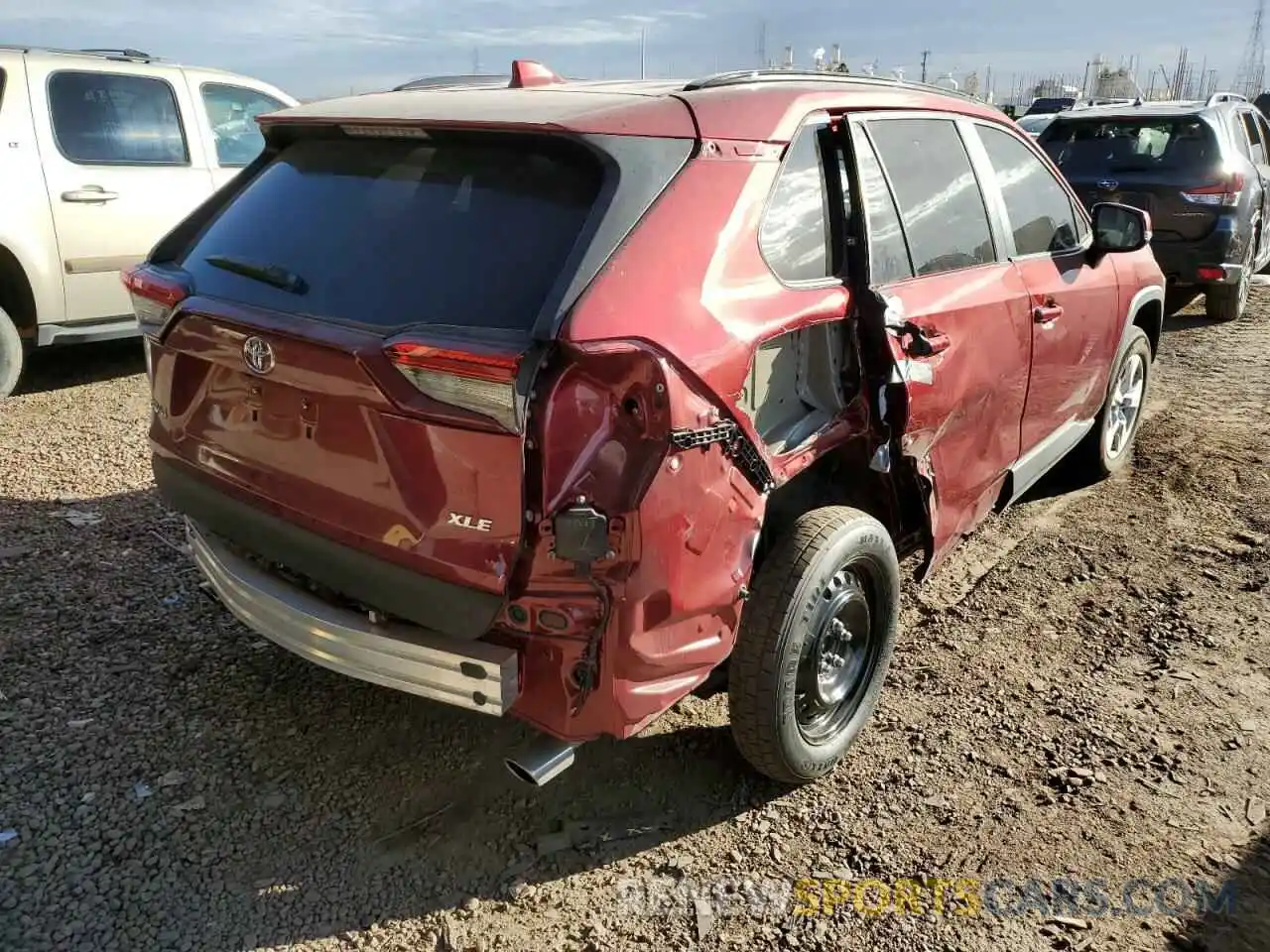 4 Photograph of a damaged car 2T3W1RFV7MW169609 TOYOTA RAV4 2021