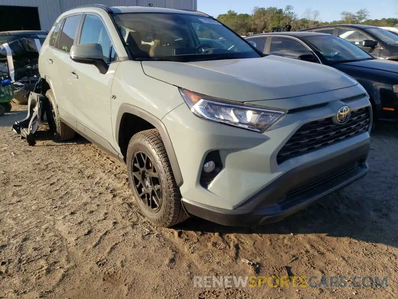 1 Photograph of a damaged car 2T3W1RFV7MW177273 TOYOTA RAV4 2021