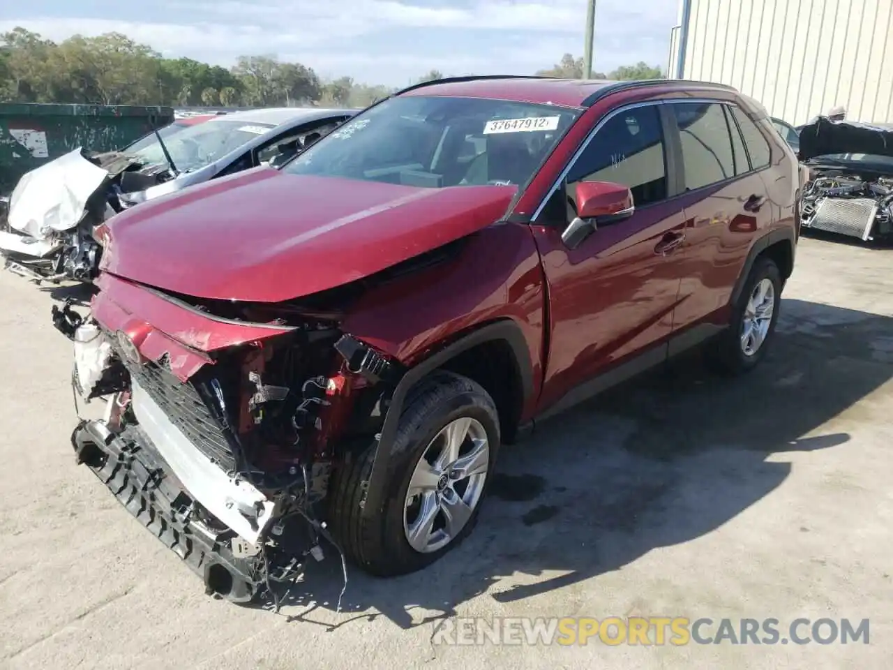 2 Photograph of a damaged car 2T3W1RFV7MW177452 TOYOTA RAV4 2021