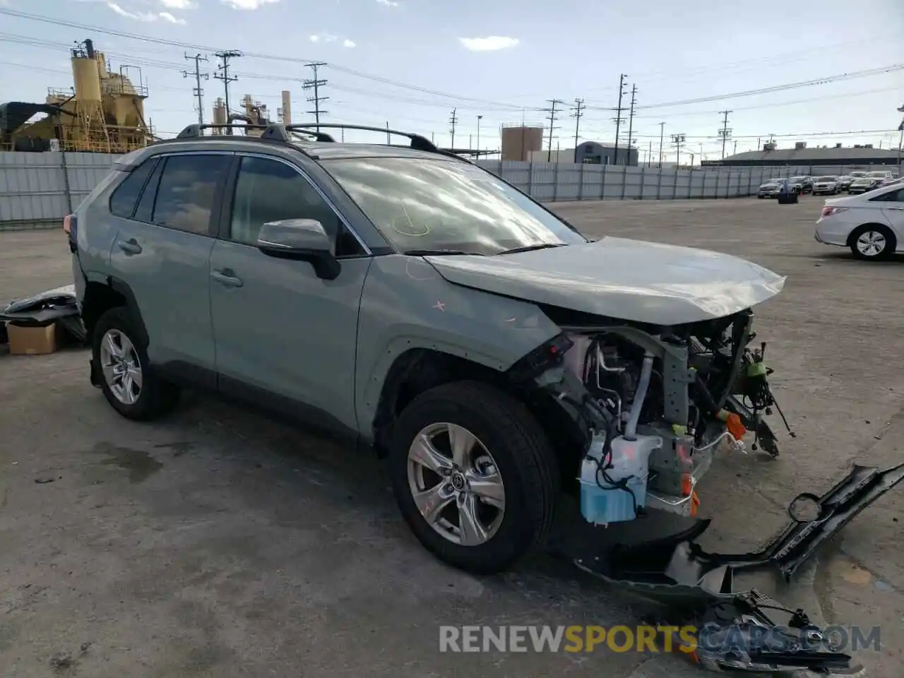 1 Photograph of a damaged car 2T3W1RFV7MW178990 TOYOTA RAV4 2021