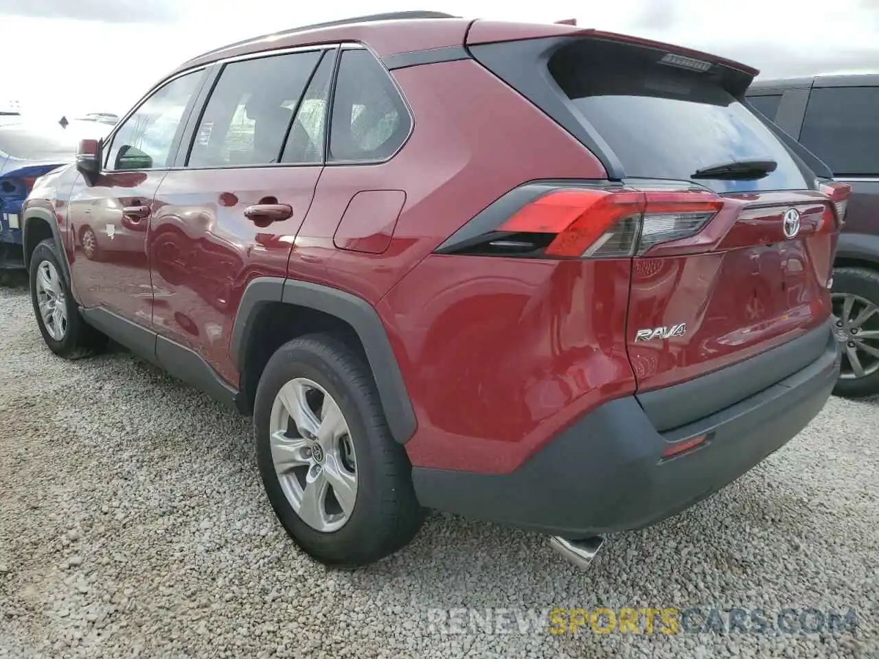 3 Photograph of a damaged car 2T3W1RFV7MW183476 TOYOTA RAV4 2021