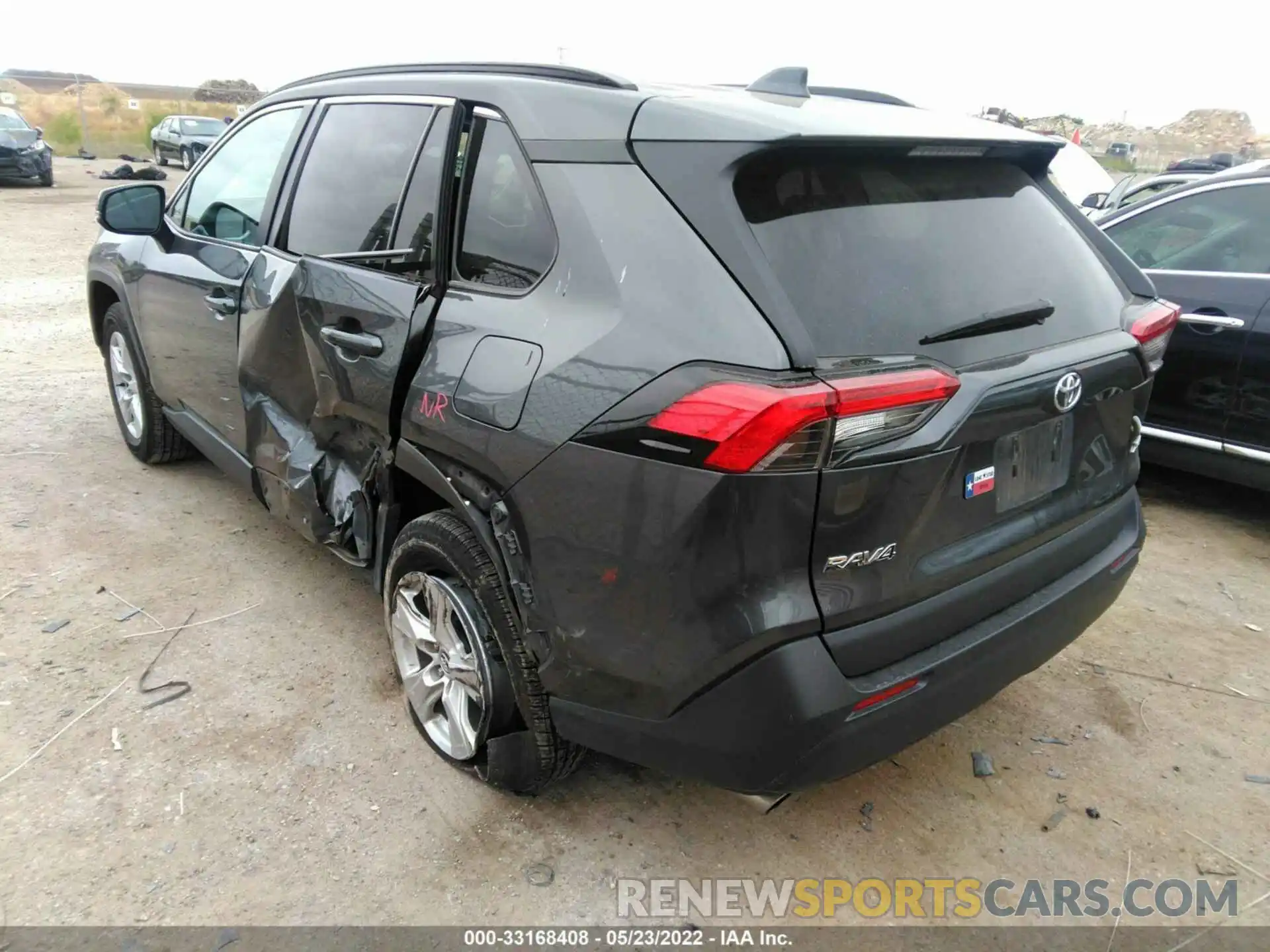 3 Photograph of a damaged car 2T3W1RFV8MC090841 TOYOTA RAV4 2021