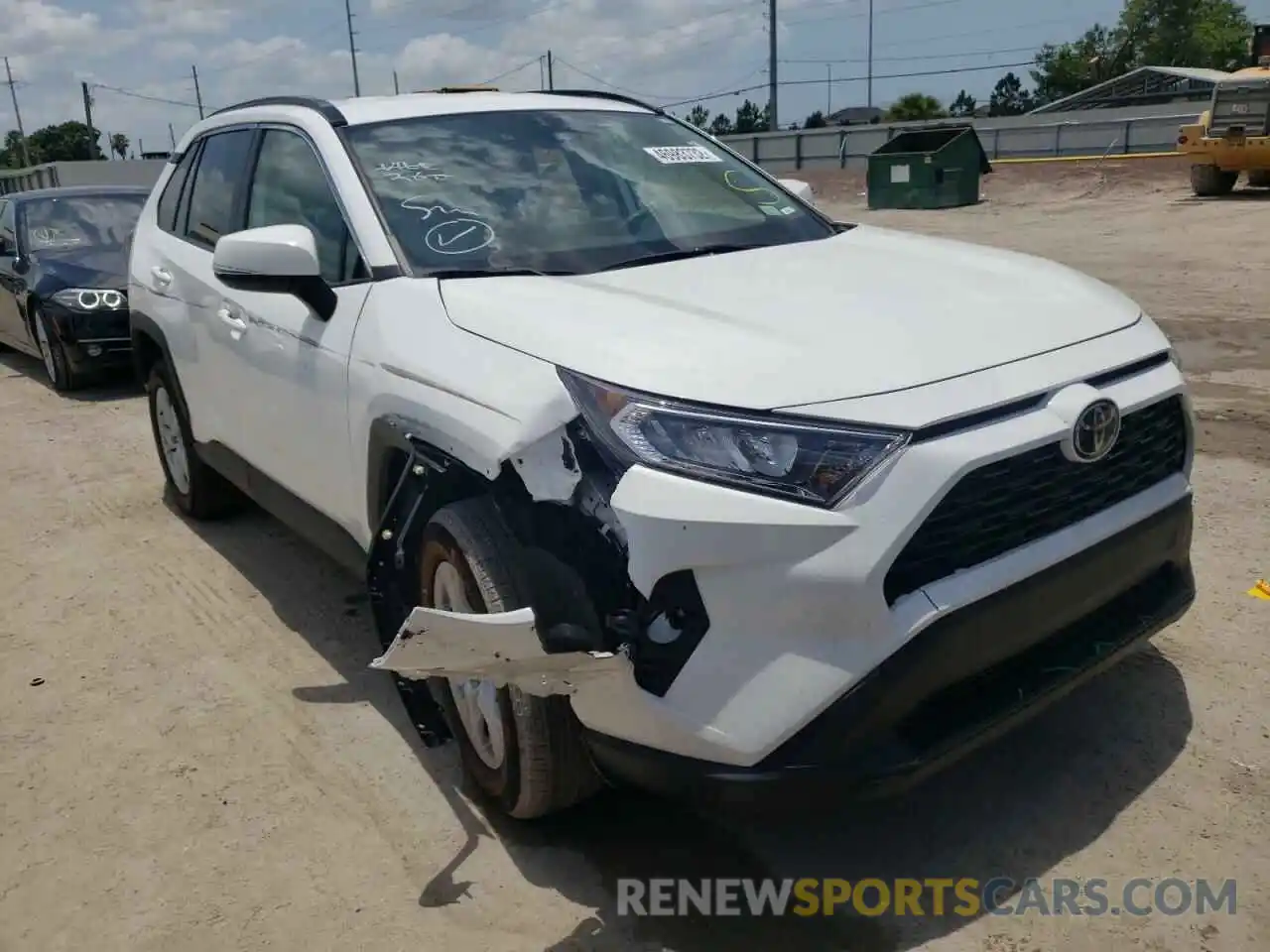 1 Photograph of a damaged car 2T3W1RFV8MC103717 TOYOTA RAV4 2021