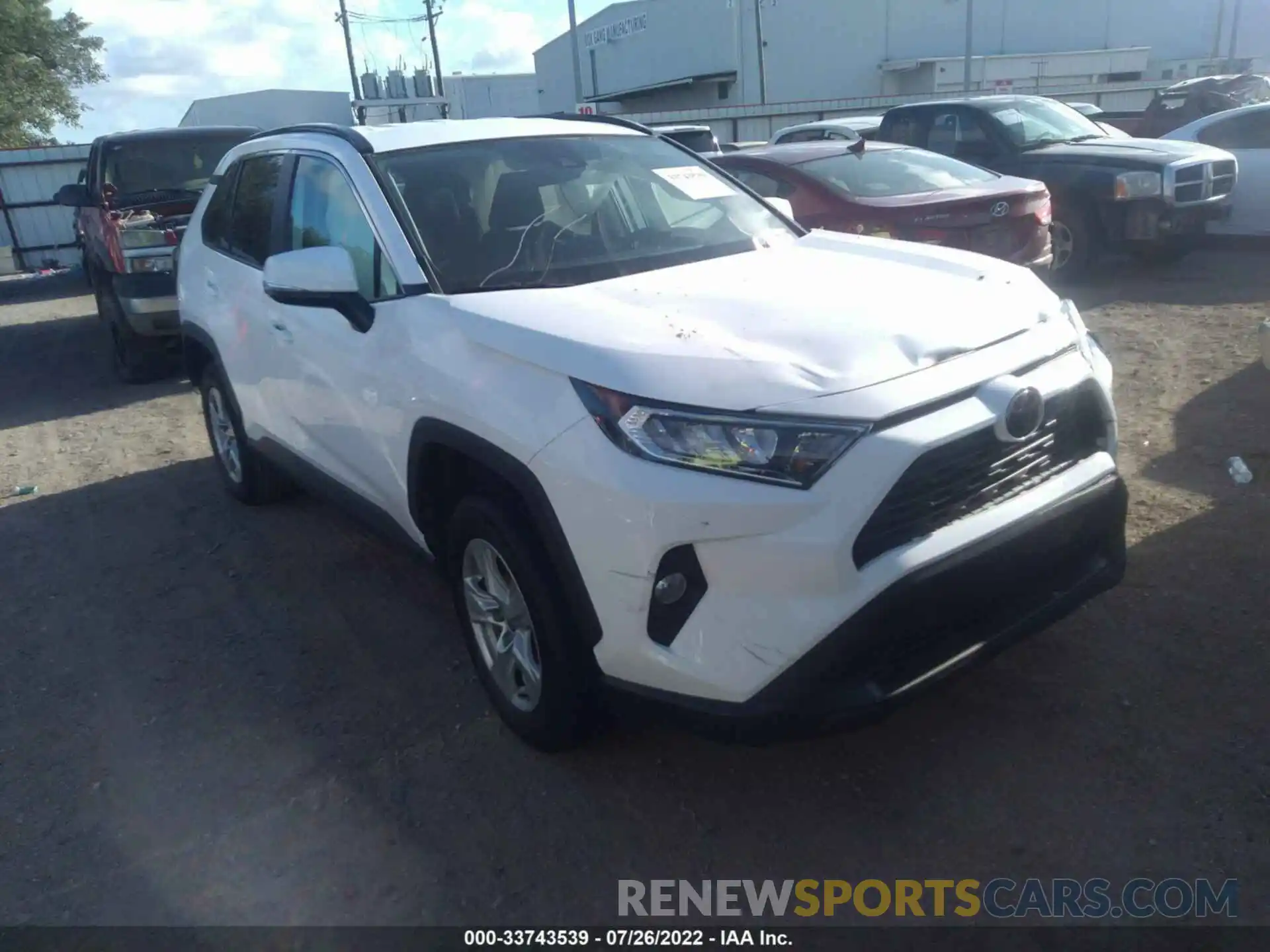 1 Фотография поврежденного автомобиля 2T3W1RFV8MC116421 TOYOTA RAV4 2021