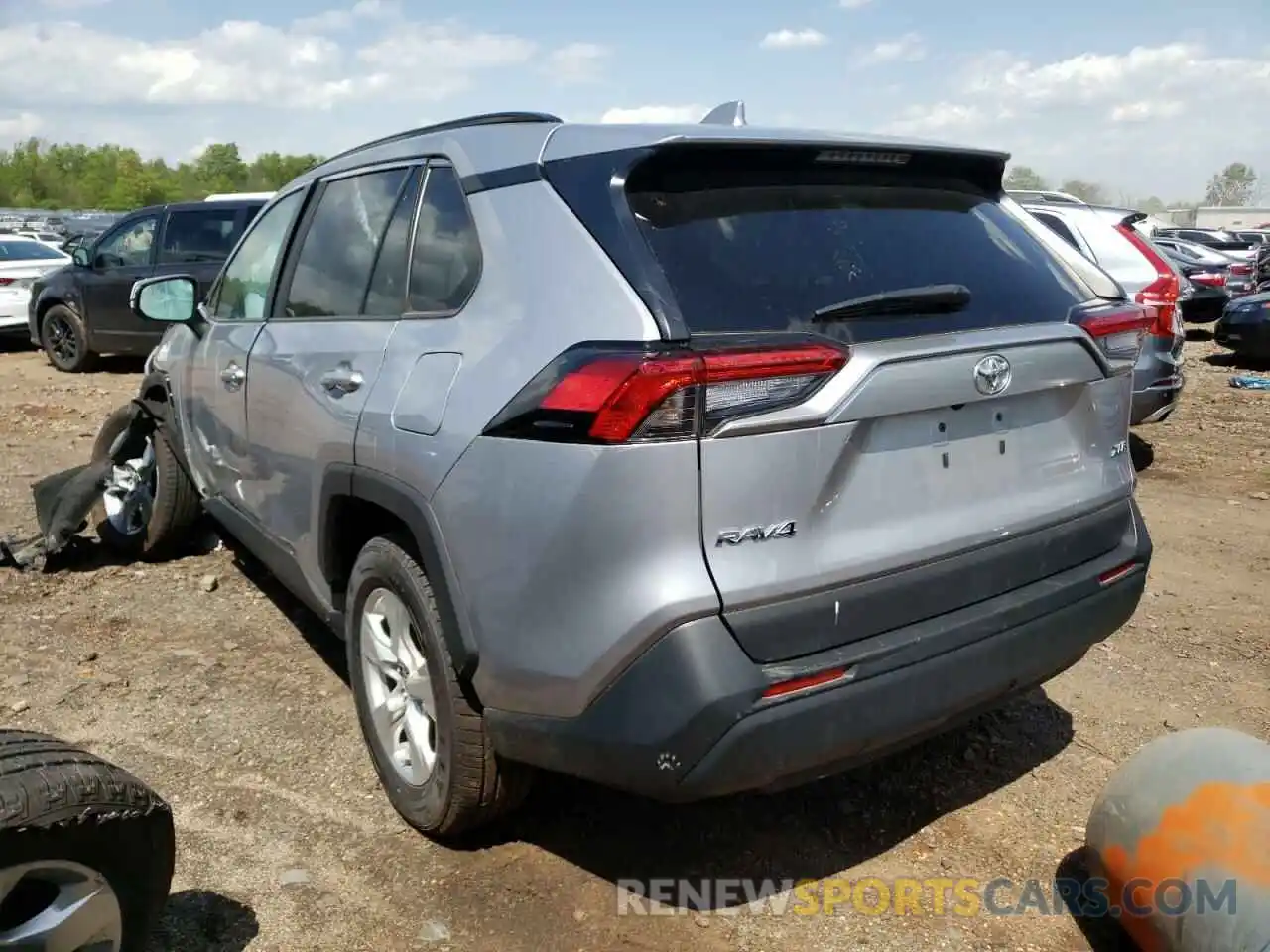 3 Photograph of a damaged car 2T3W1RFV8MC124695 TOYOTA RAV4 2021