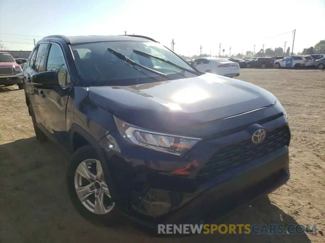 1 Photograph of a damaged car 2T3W1RFV8MC126544 TOYOTA RAV4 2021