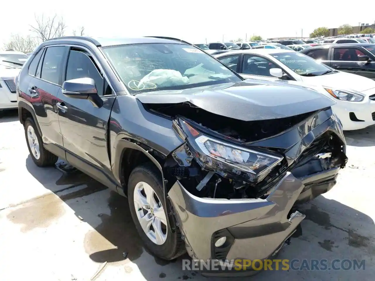 1 Photograph of a damaged car 2T3W1RFV8MC129623 TOYOTA RAV4 2021