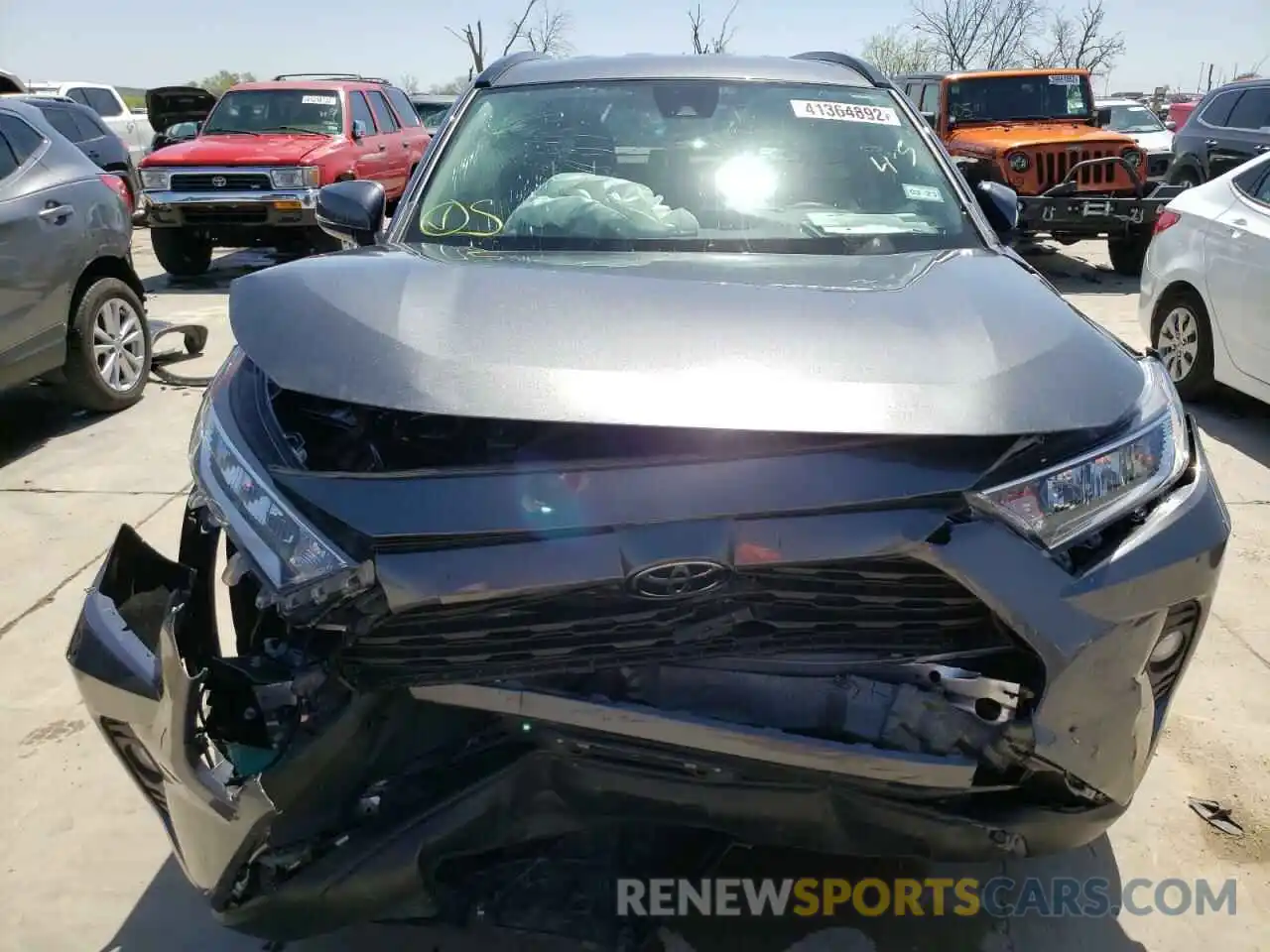 9 Photograph of a damaged car 2T3W1RFV8MC129623 TOYOTA RAV4 2021