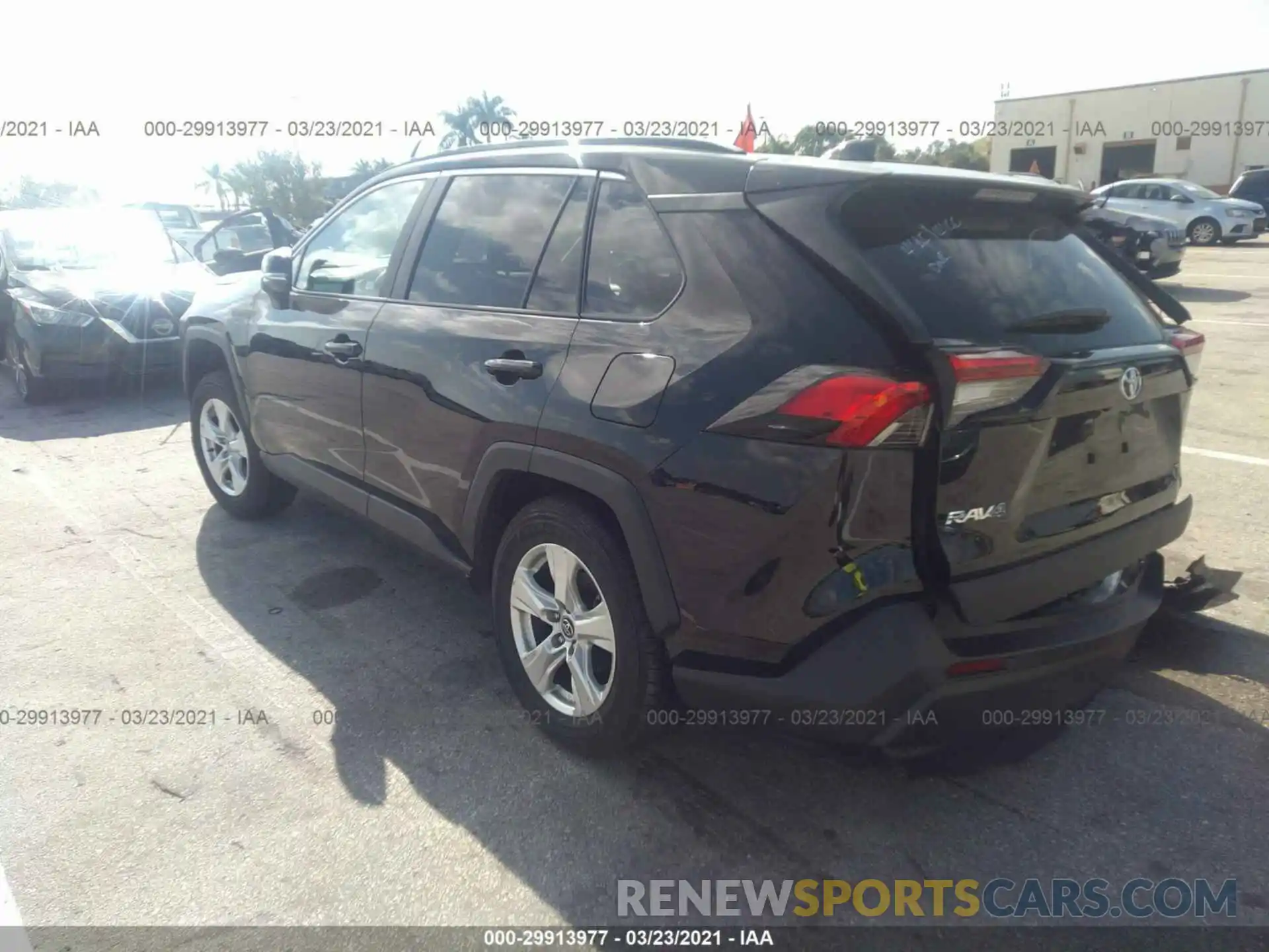 3 Photograph of a damaged car 2T3W1RFV8MW111346 TOYOTA RAV4 2021