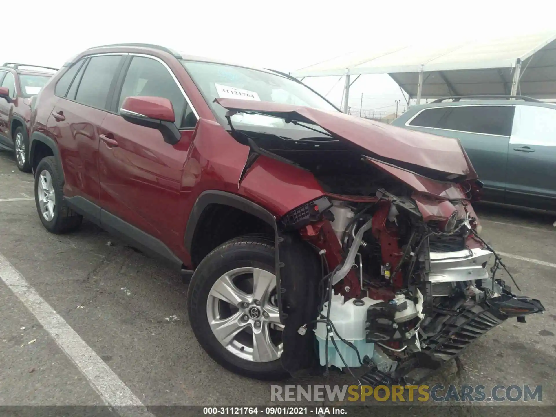 1 Photograph of a damaged car 2T3W1RFV8MW120290 TOYOTA RAV4 2021