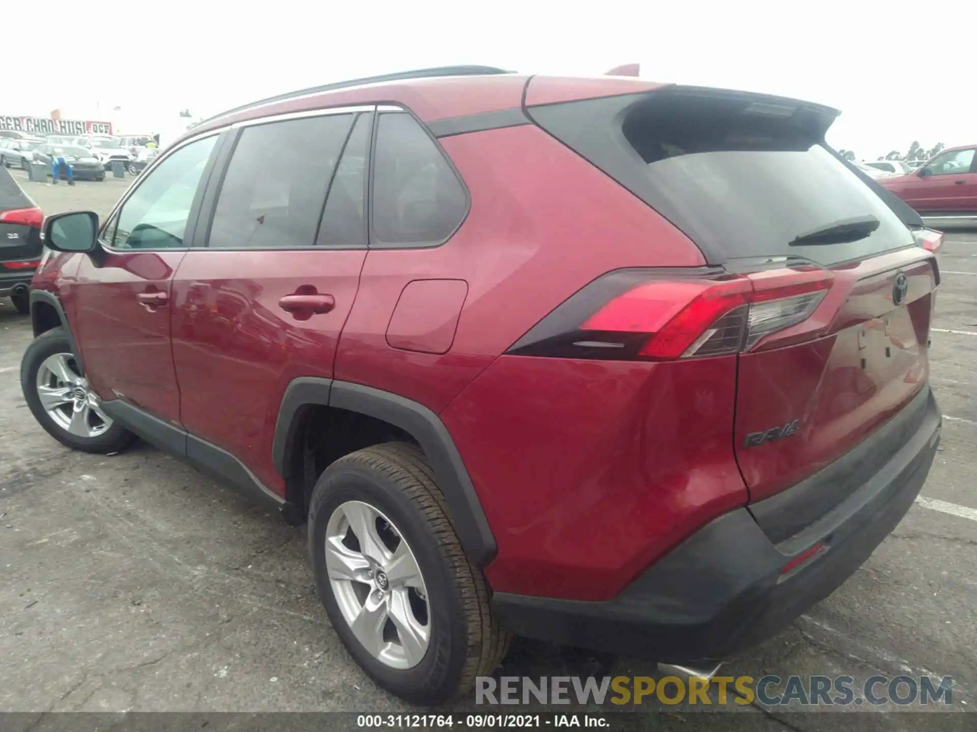 3 Photograph of a damaged car 2T3W1RFV8MW120290 TOYOTA RAV4 2021