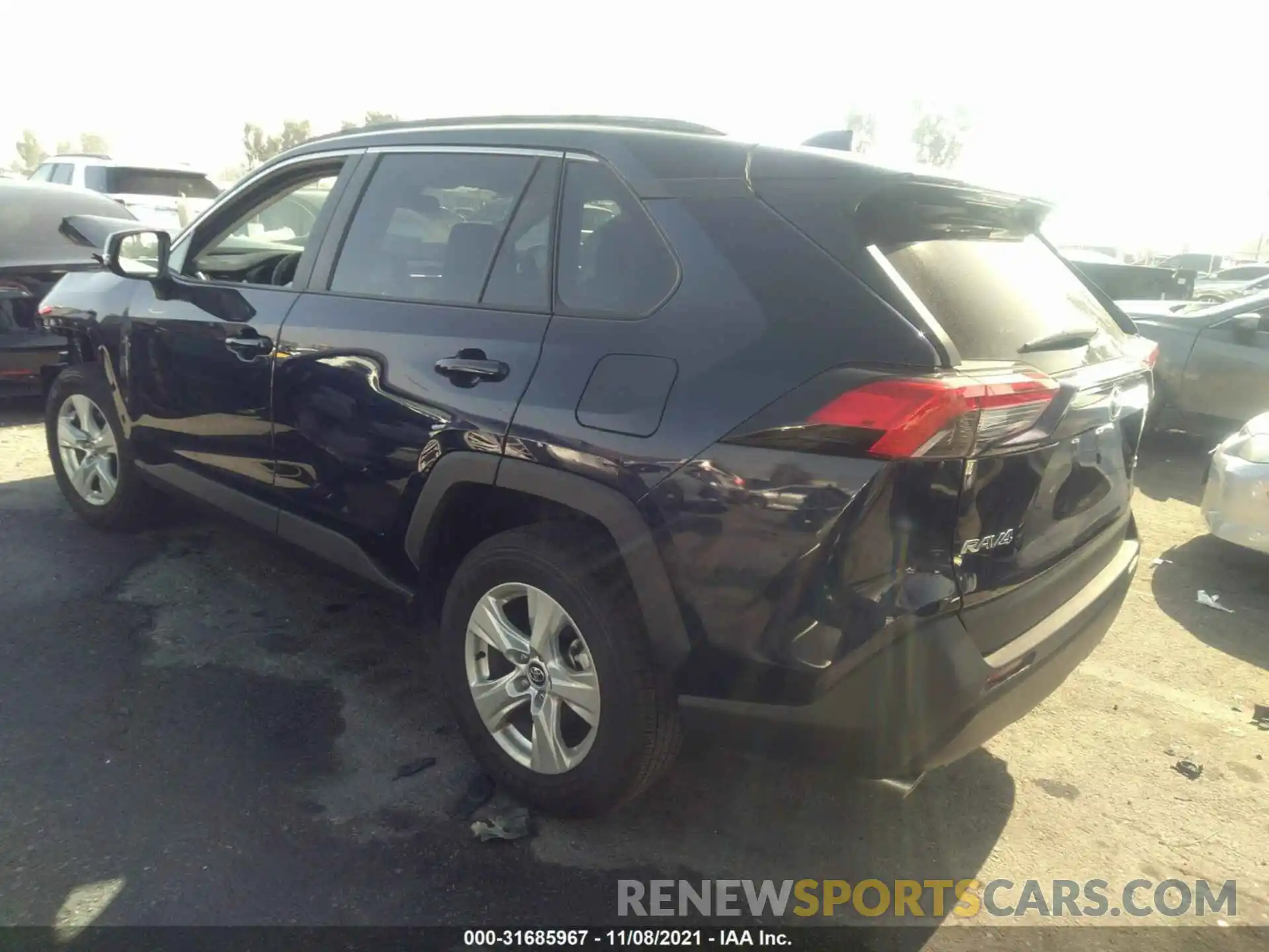 3 Photograph of a damaged car 2T3W1RFV8MW122458 TOYOTA RAV4 2021