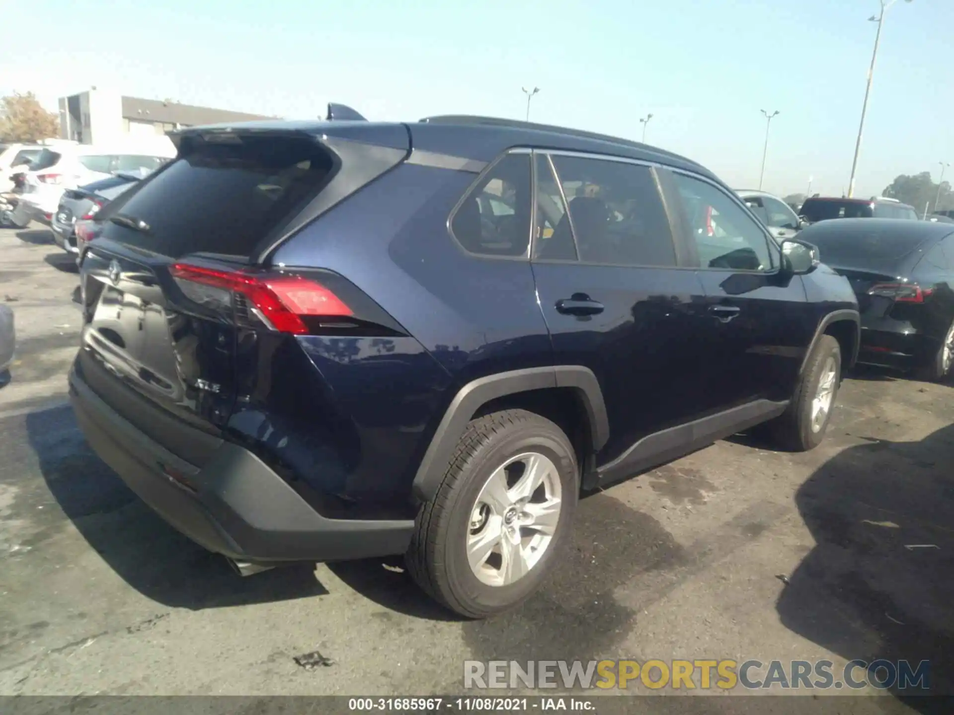 4 Photograph of a damaged car 2T3W1RFV8MW122458 TOYOTA RAV4 2021