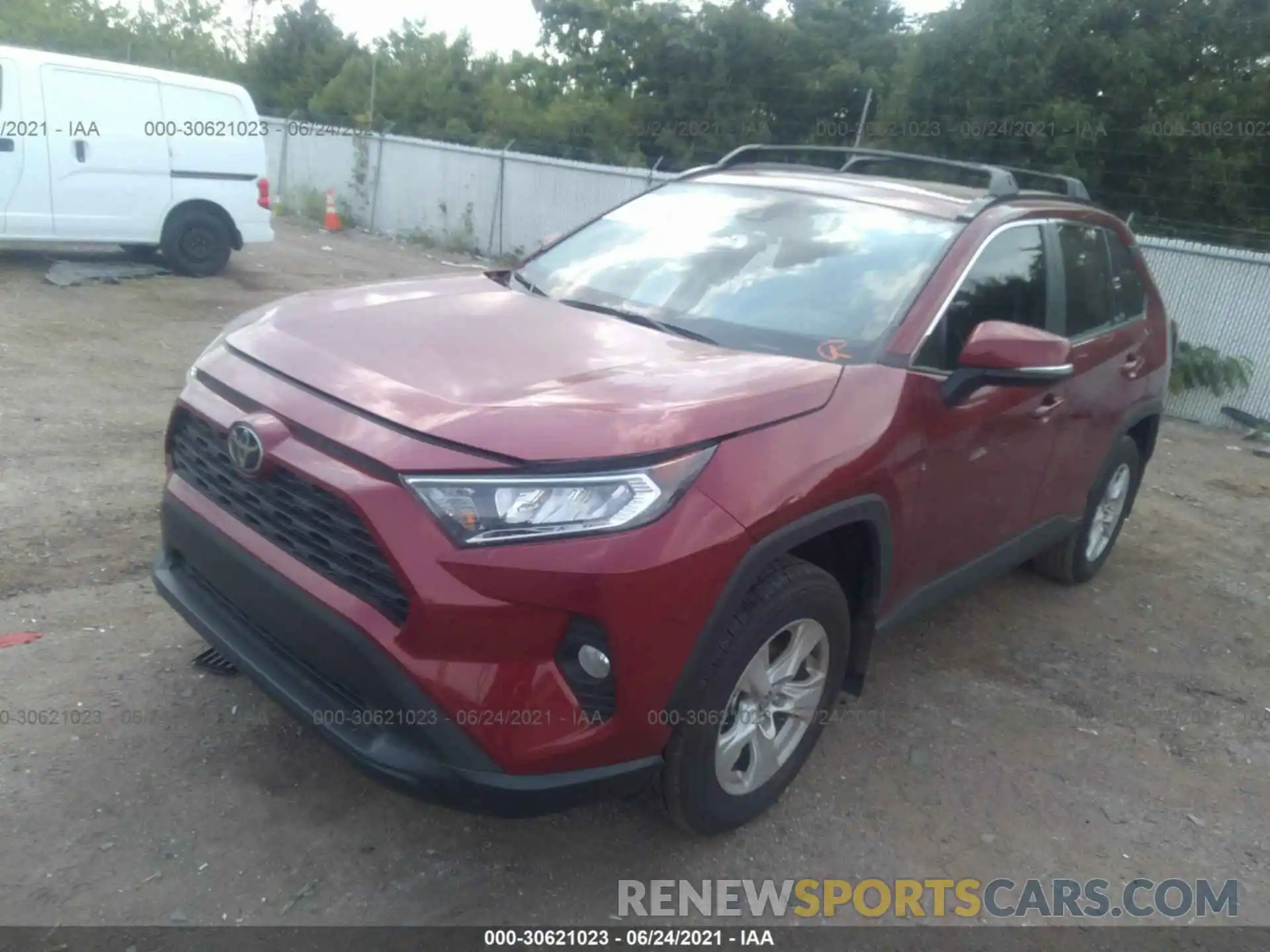 2 Photograph of a damaged car 2T3W1RFV8MW131063 TOYOTA RAV4 2021