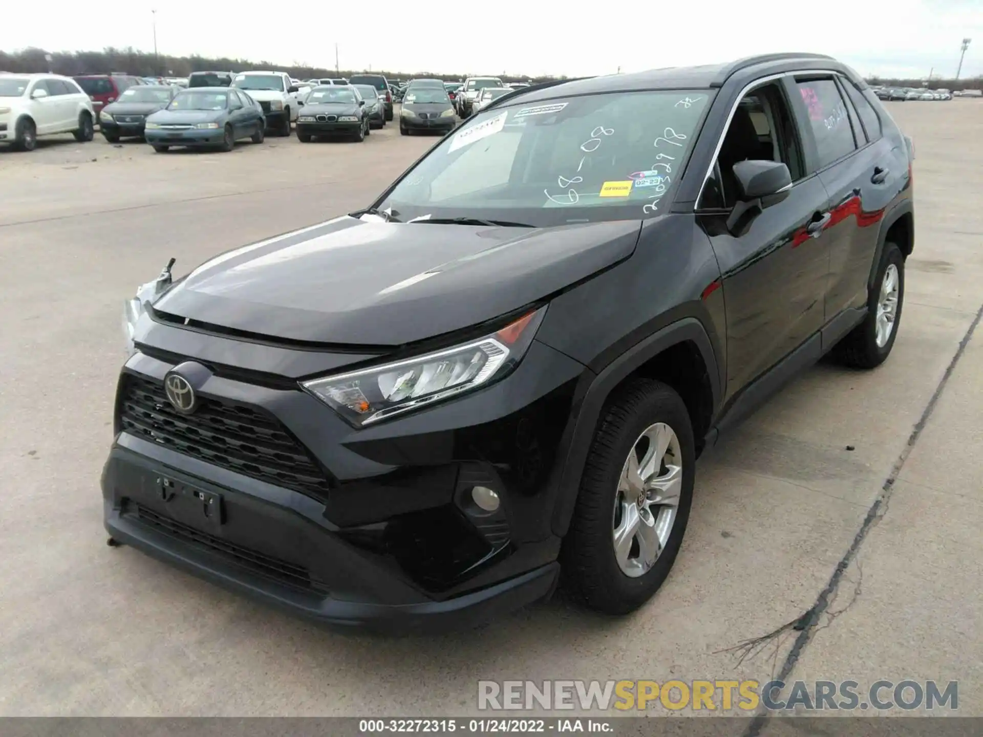 2 Фотография поврежденного автомобиля 2T3W1RFV8MW136070 TOYOTA RAV4 2021