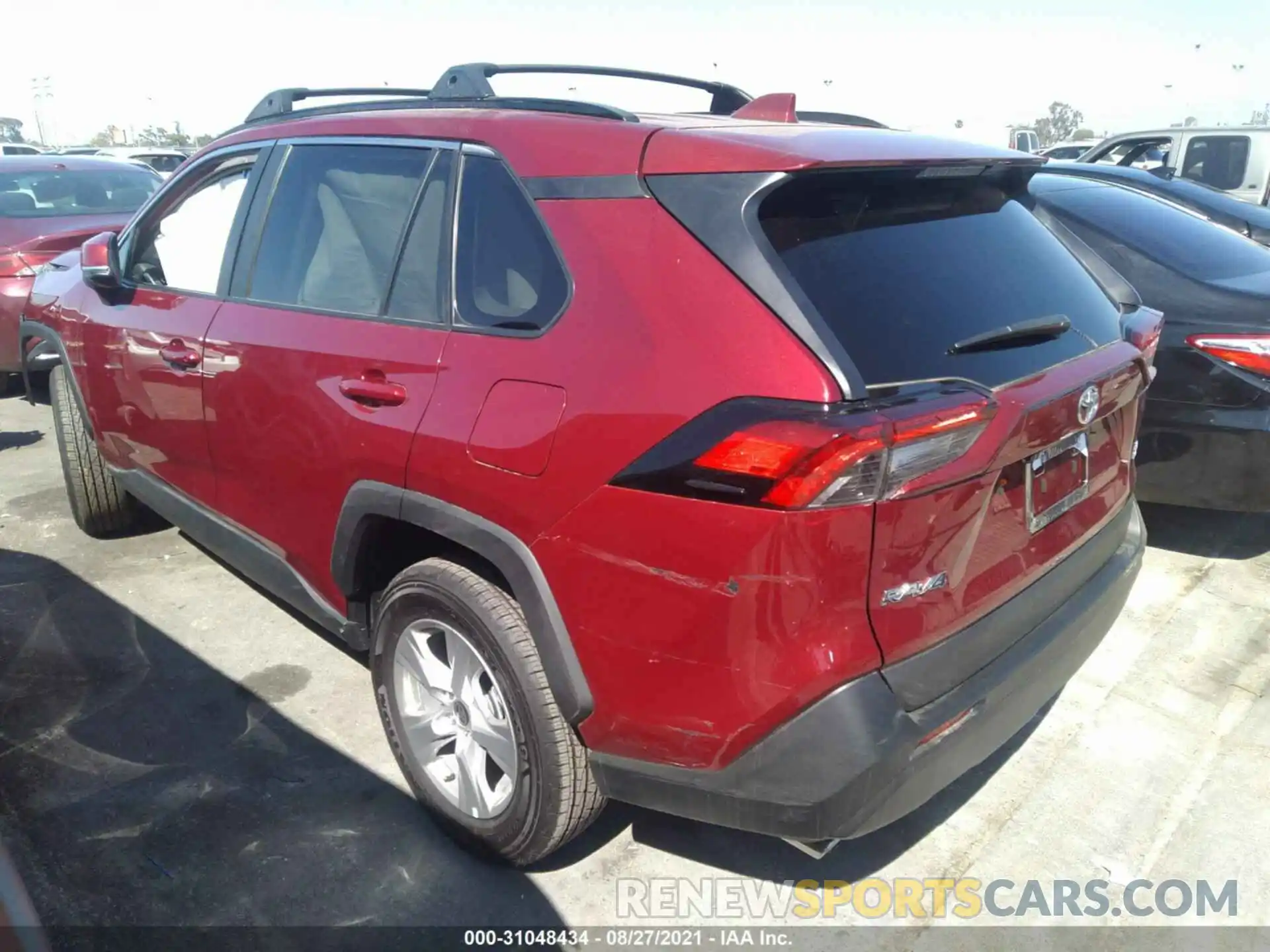 3 Photograph of a damaged car 2T3W1RFV8MW164306 TOYOTA RAV4 2021