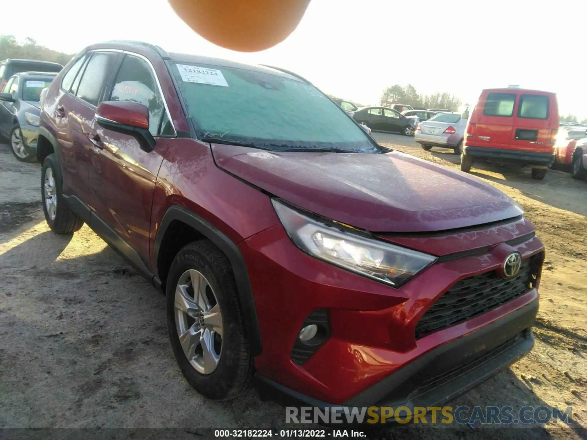 1 Photograph of a damaged car 2T3W1RFV8MW172826 TOYOTA RAV4 2021