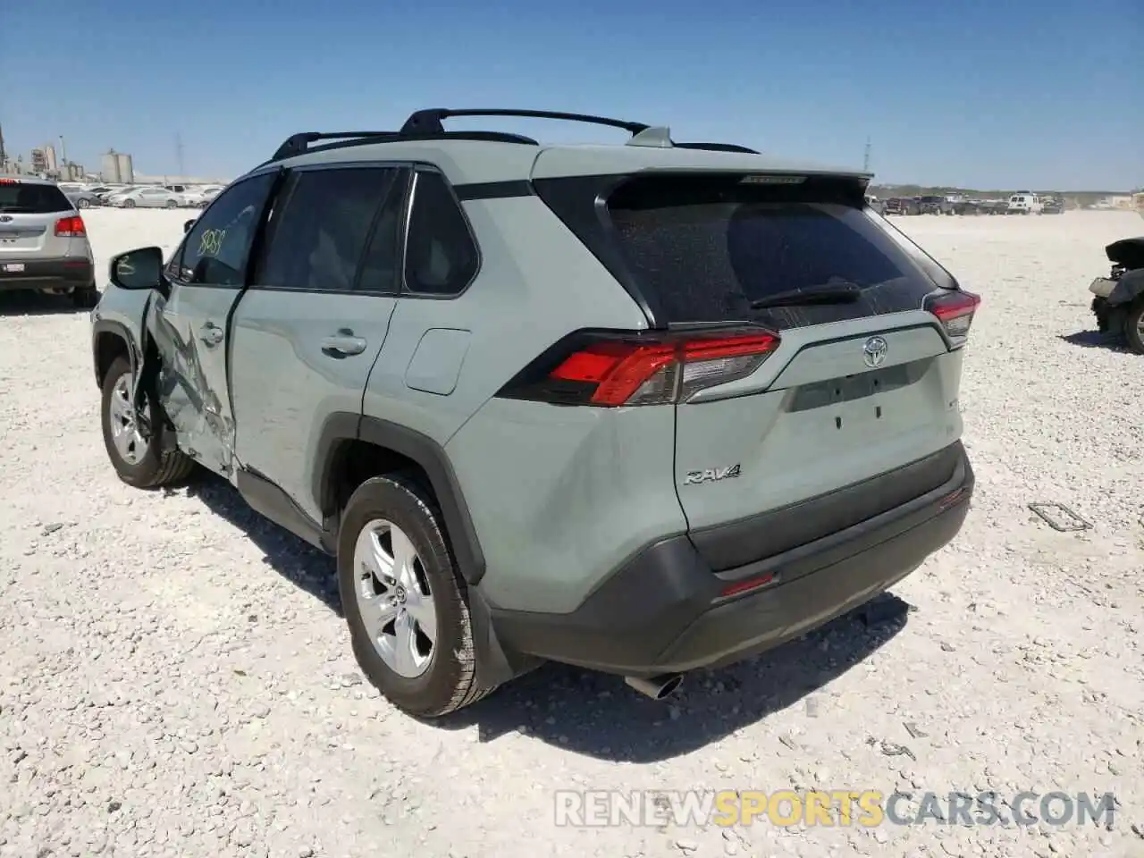 3 Photograph of a damaged car 2T3W1RFV8MW184779 TOYOTA RAV4 2021