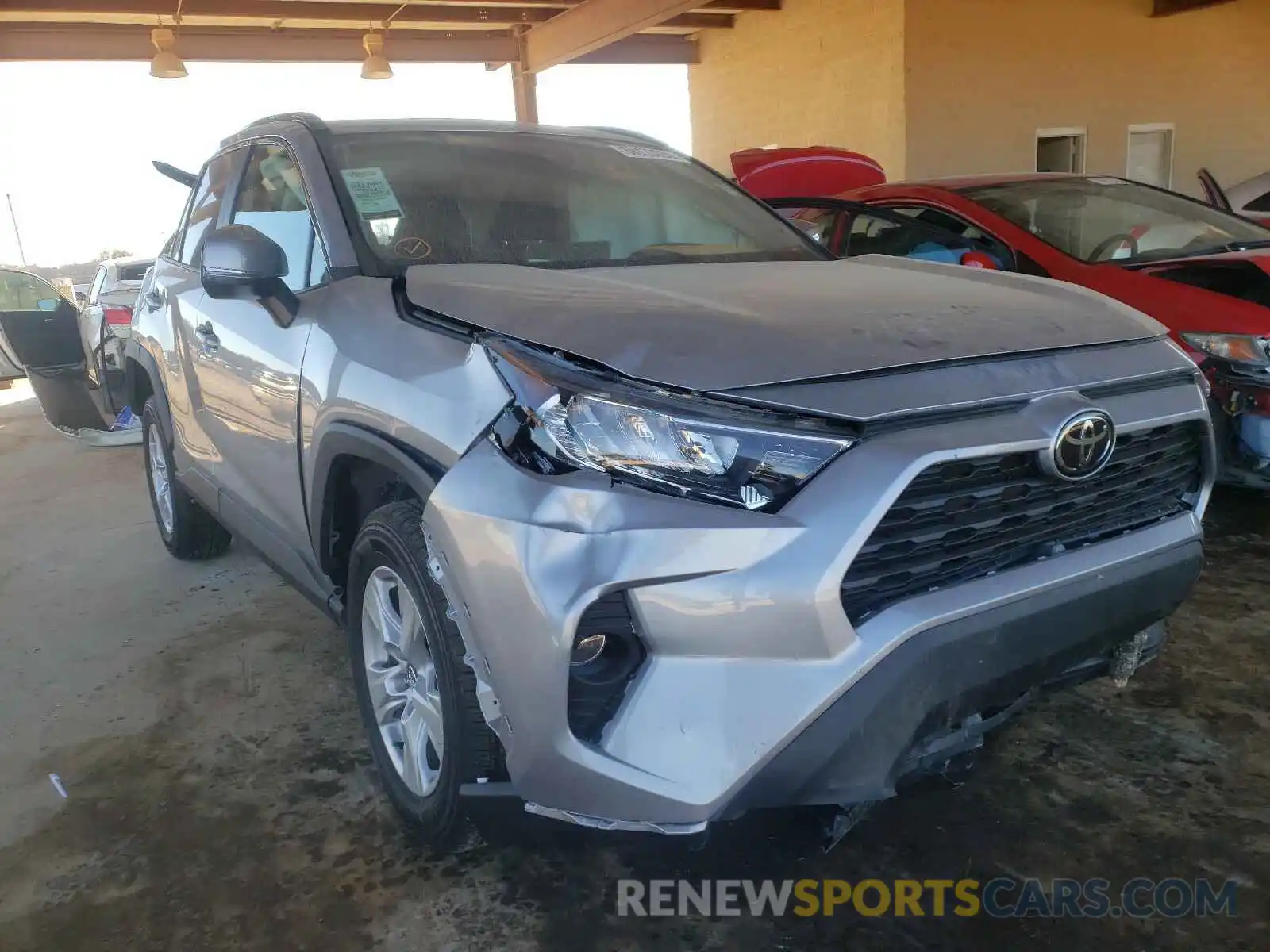 1 Photograph of a damaged car 2T3W1RFV9MC087429 TOYOTA RAV4 2021