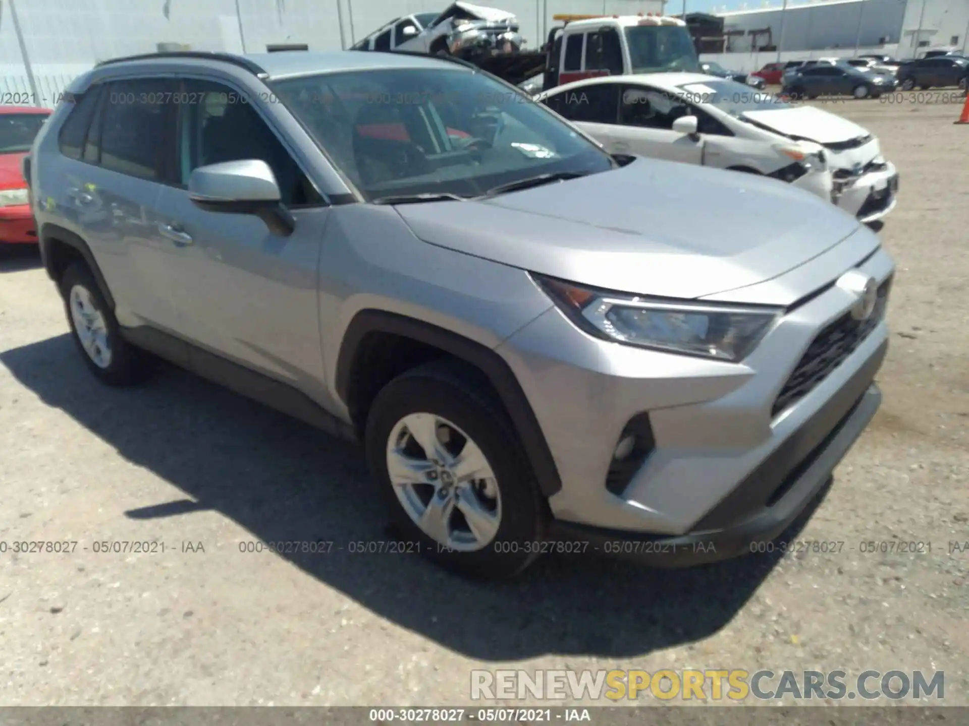 1 Photograph of a damaged car 2T3W1RFV9MC103046 TOYOTA RAV4 2021