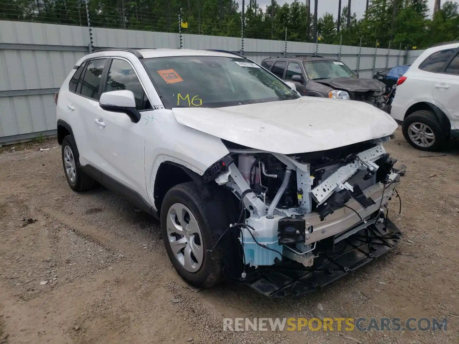 1 Photograph of a damaged car 2T3W1RFV9MC120204 TOYOTA RAV4 2021