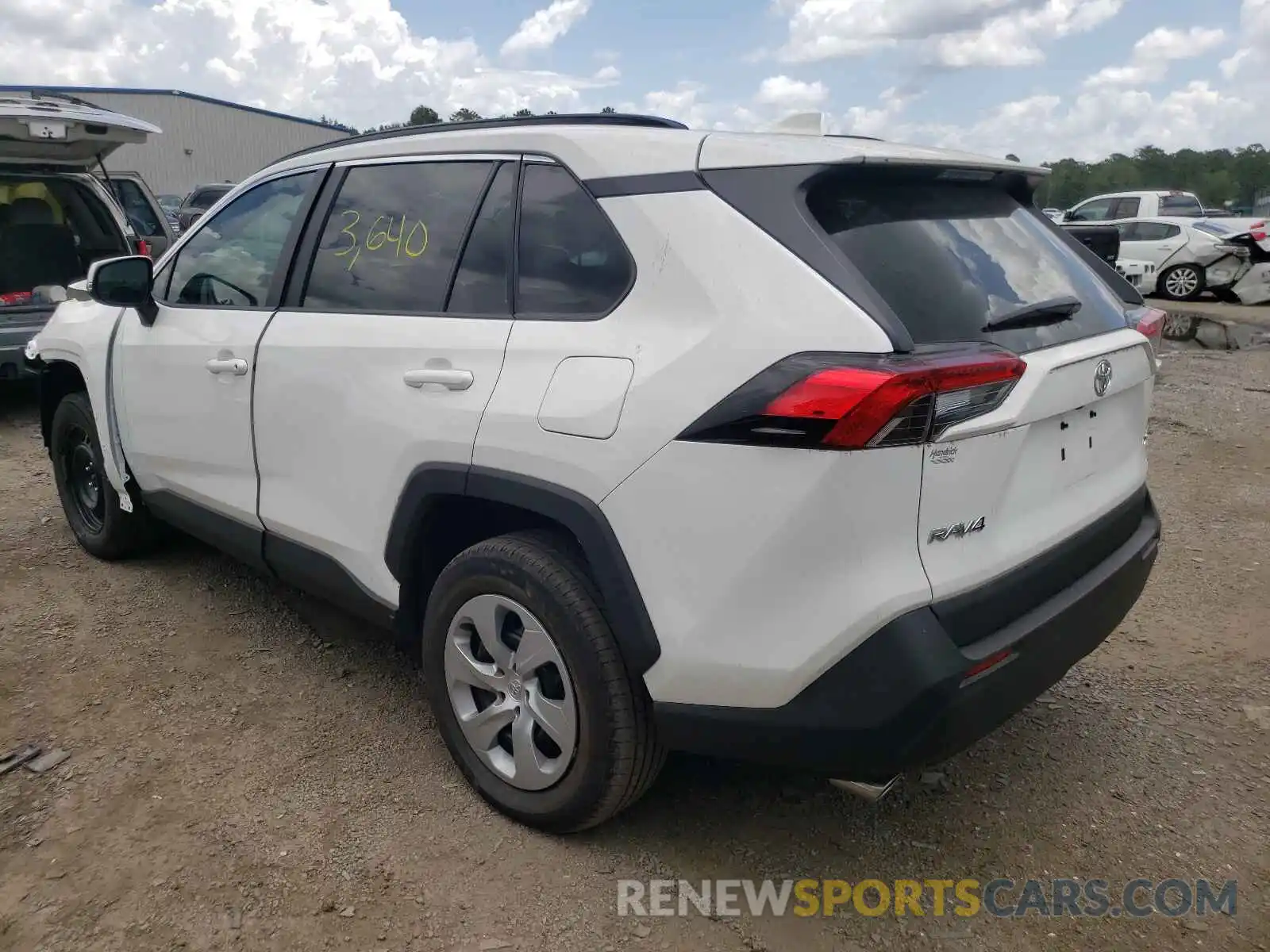 3 Photograph of a damaged car 2T3W1RFV9MC120204 TOYOTA RAV4 2021