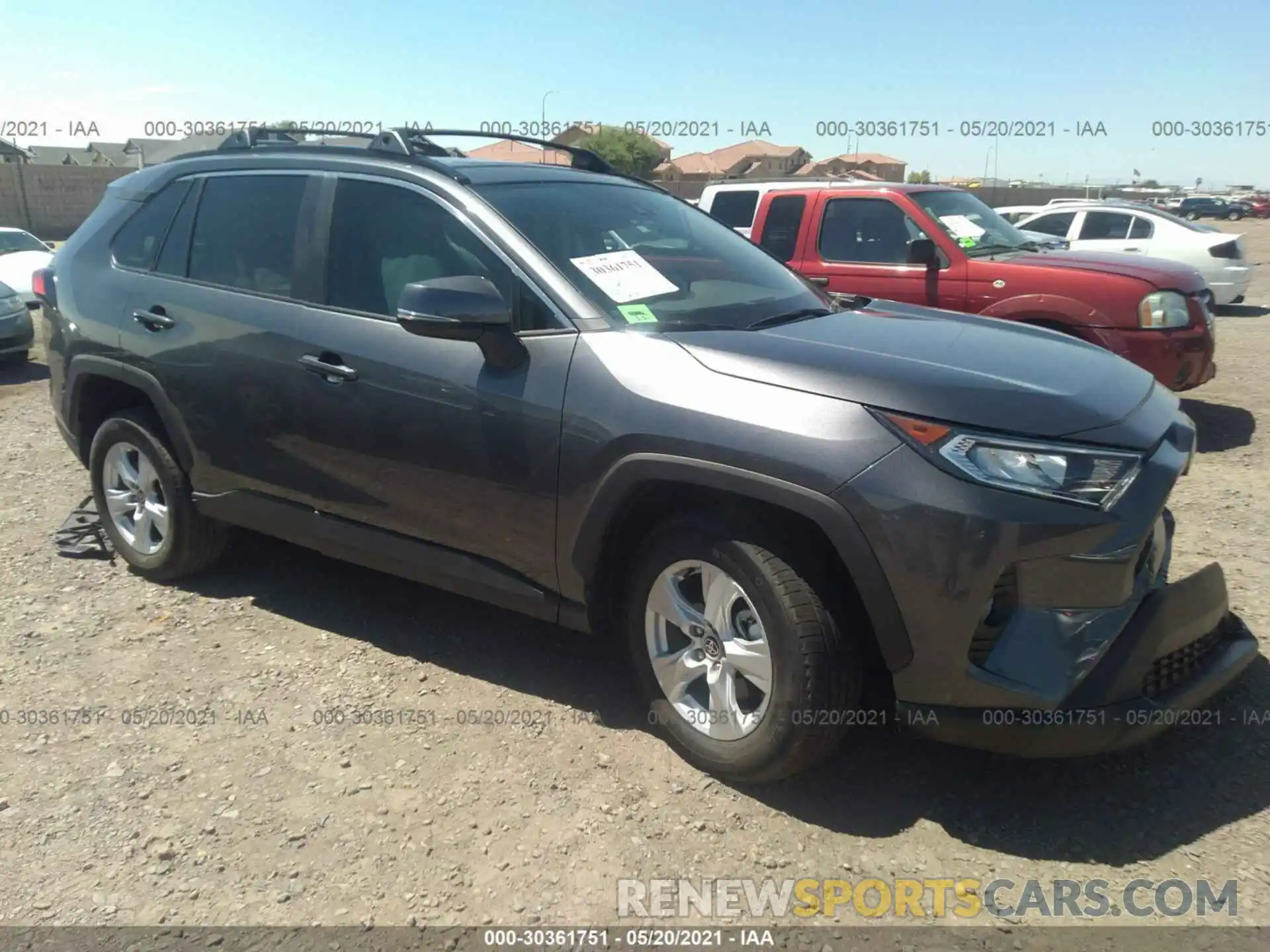 1 Photograph of a damaged car 2T3W1RFV9MC121174 TOYOTA RAV4 2021