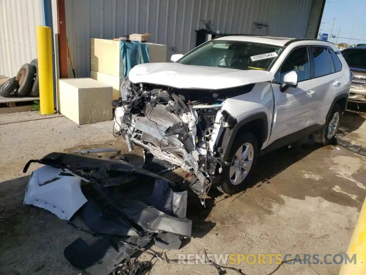 2 Photograph of a damaged car 2T3W1RFV9MC123264 TOYOTA RAV4 2021