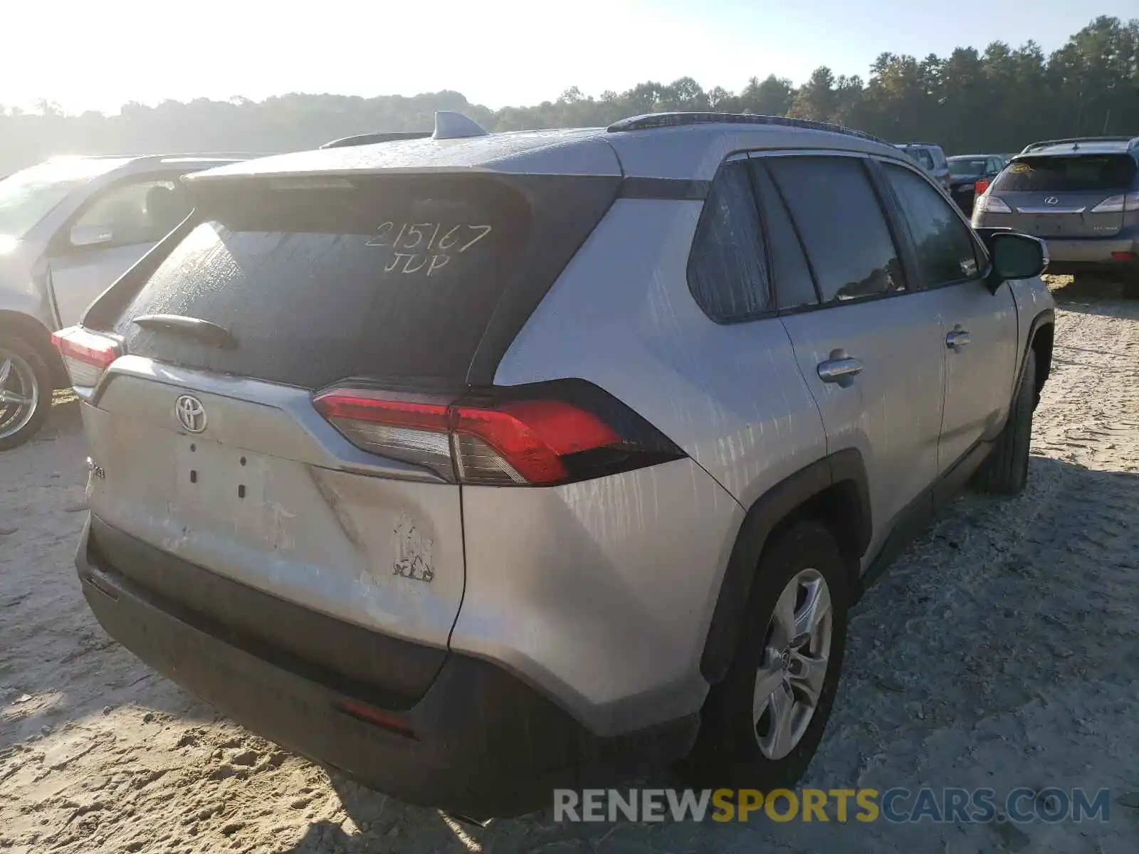 4 Photograph of a damaged car 2T3W1RFV9MC133275 TOYOTA RAV4 2021