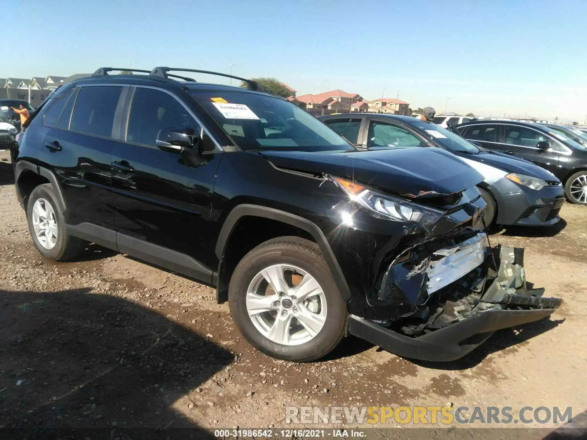 1 Photograph of a damaged car 2T3W1RFV9MC145488 TOYOTA RAV4 2021