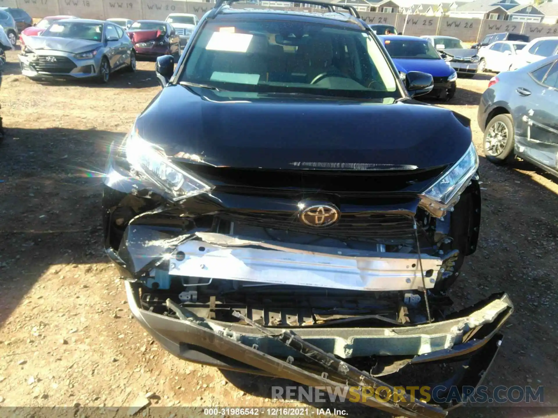 6 Фотография поврежденного автомобиля 2T3W1RFV9MC145488 TOYOTA RAV4 2021