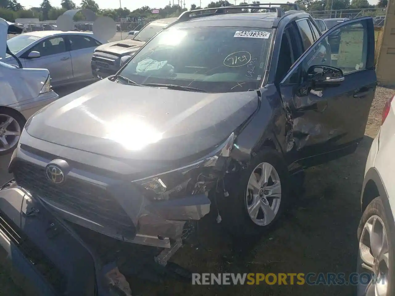 2 Photograph of a damaged car 2T3W1RFV9MW106575 TOYOTA RAV4 2021