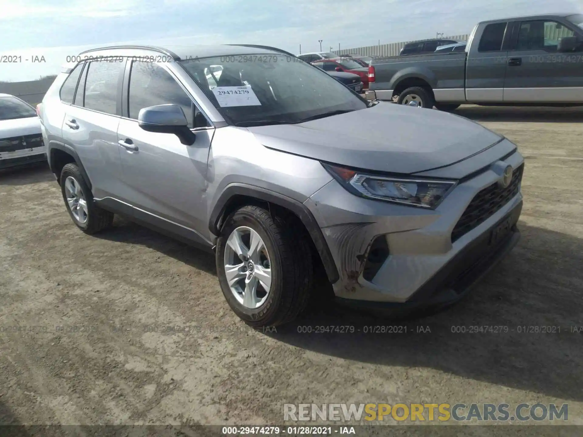 1 Photograph of a damaged car 2T3W1RFV9MW107483 TOYOTA RAV4 2021