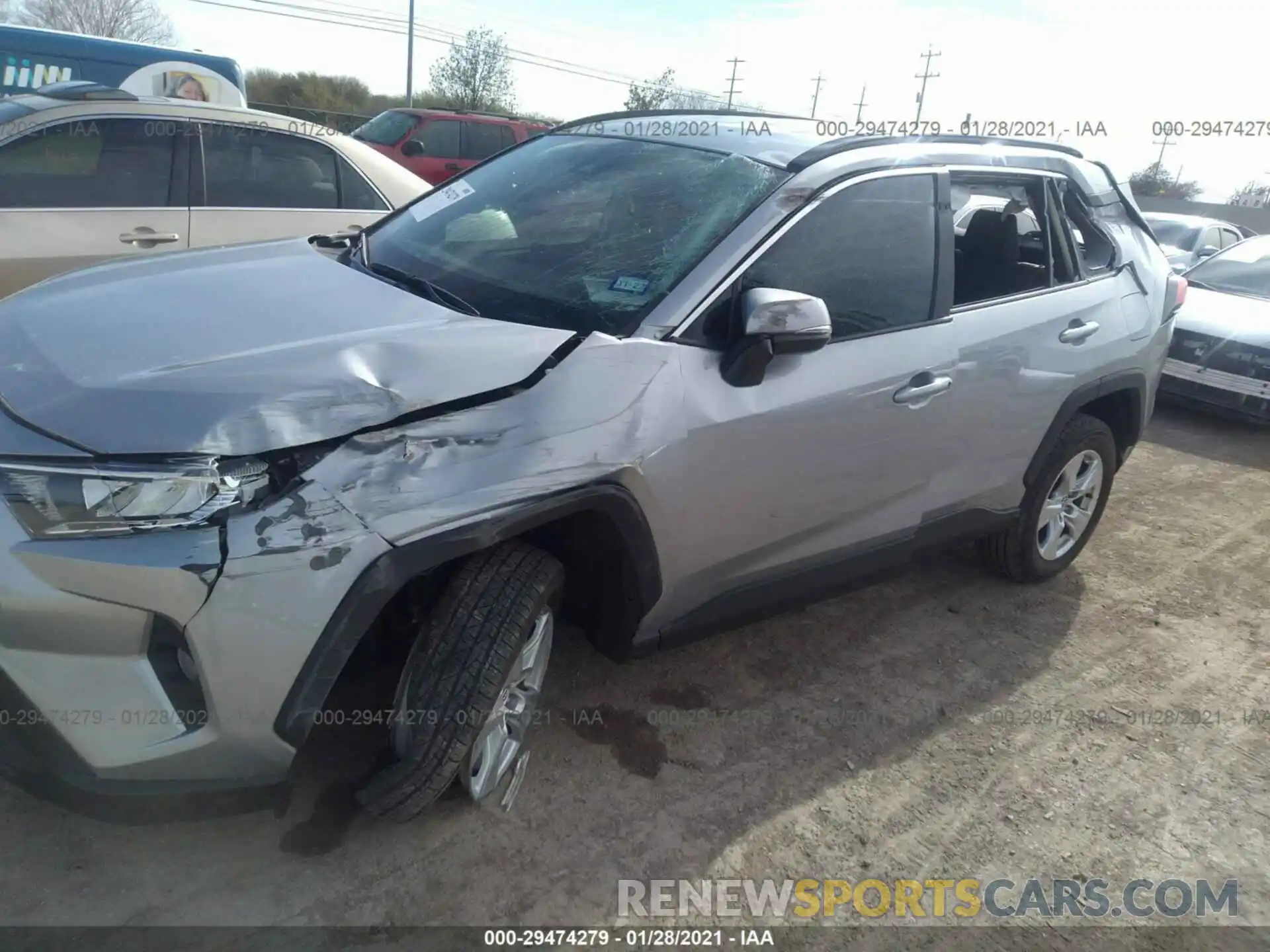 6 Фотография поврежденного автомобиля 2T3W1RFV9MW107483 TOYOTA RAV4 2021