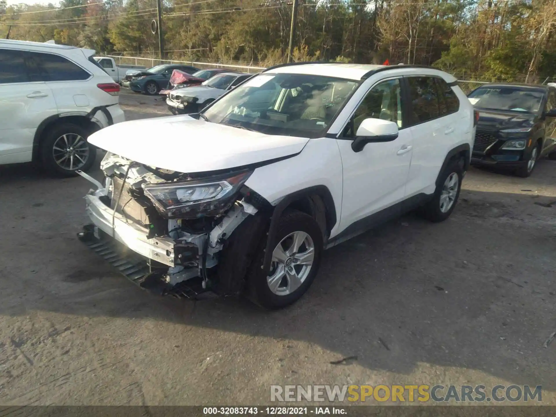 2 Photograph of a damaged car 2T3W1RFV9MW112425 TOYOTA RAV4 2021