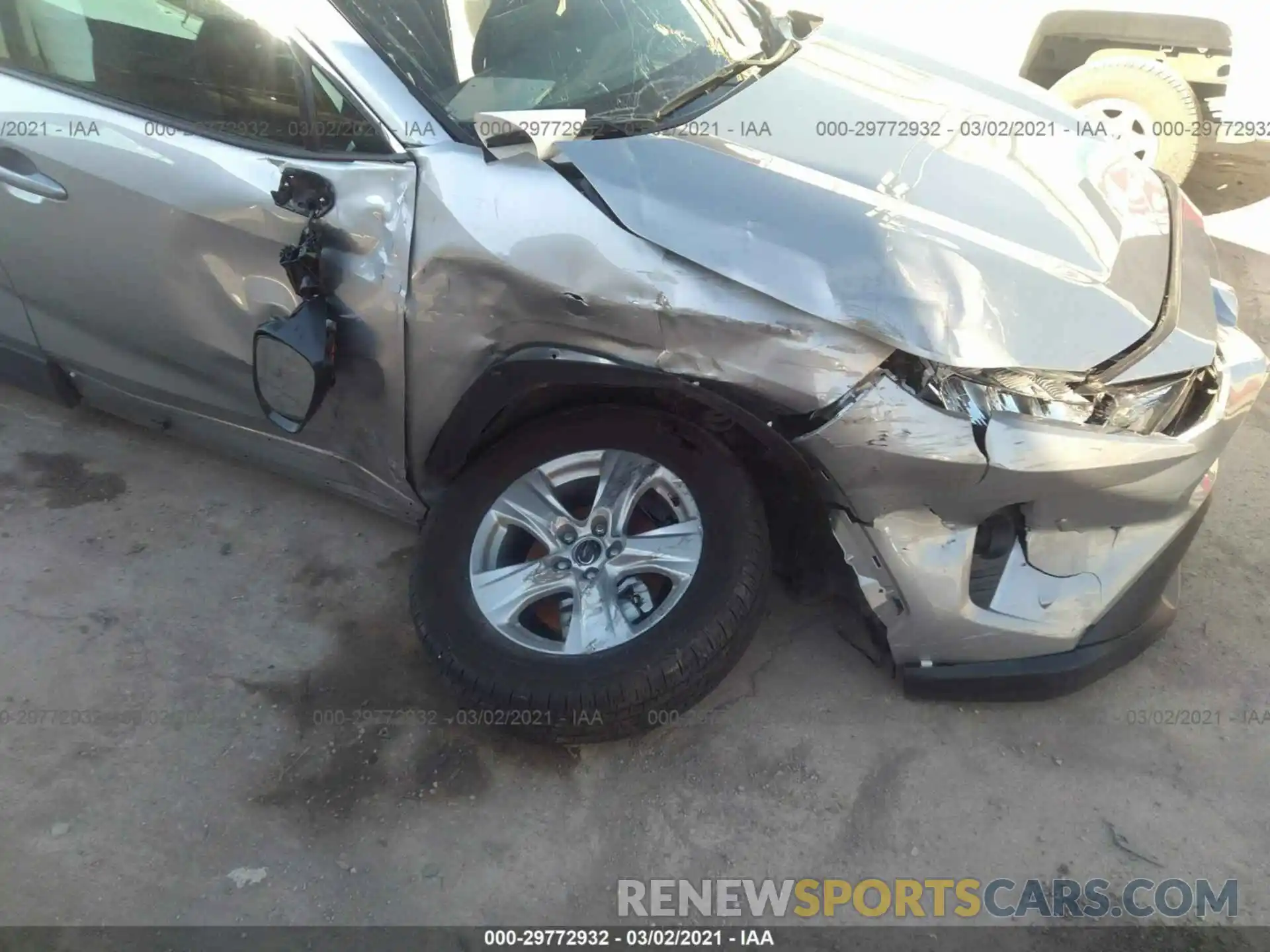 6 Photograph of a damaged car 2T3W1RFV9MW112893 TOYOTA RAV4 2021