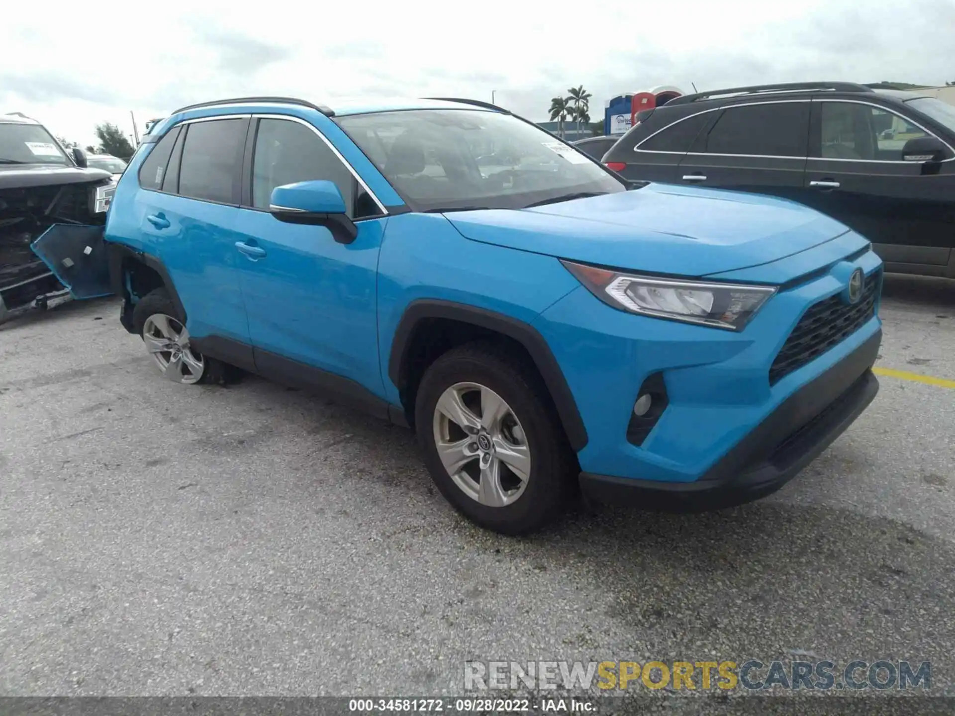 1 Photograph of a damaged car 2T3W1RFV9MW117771 TOYOTA RAV4 2021