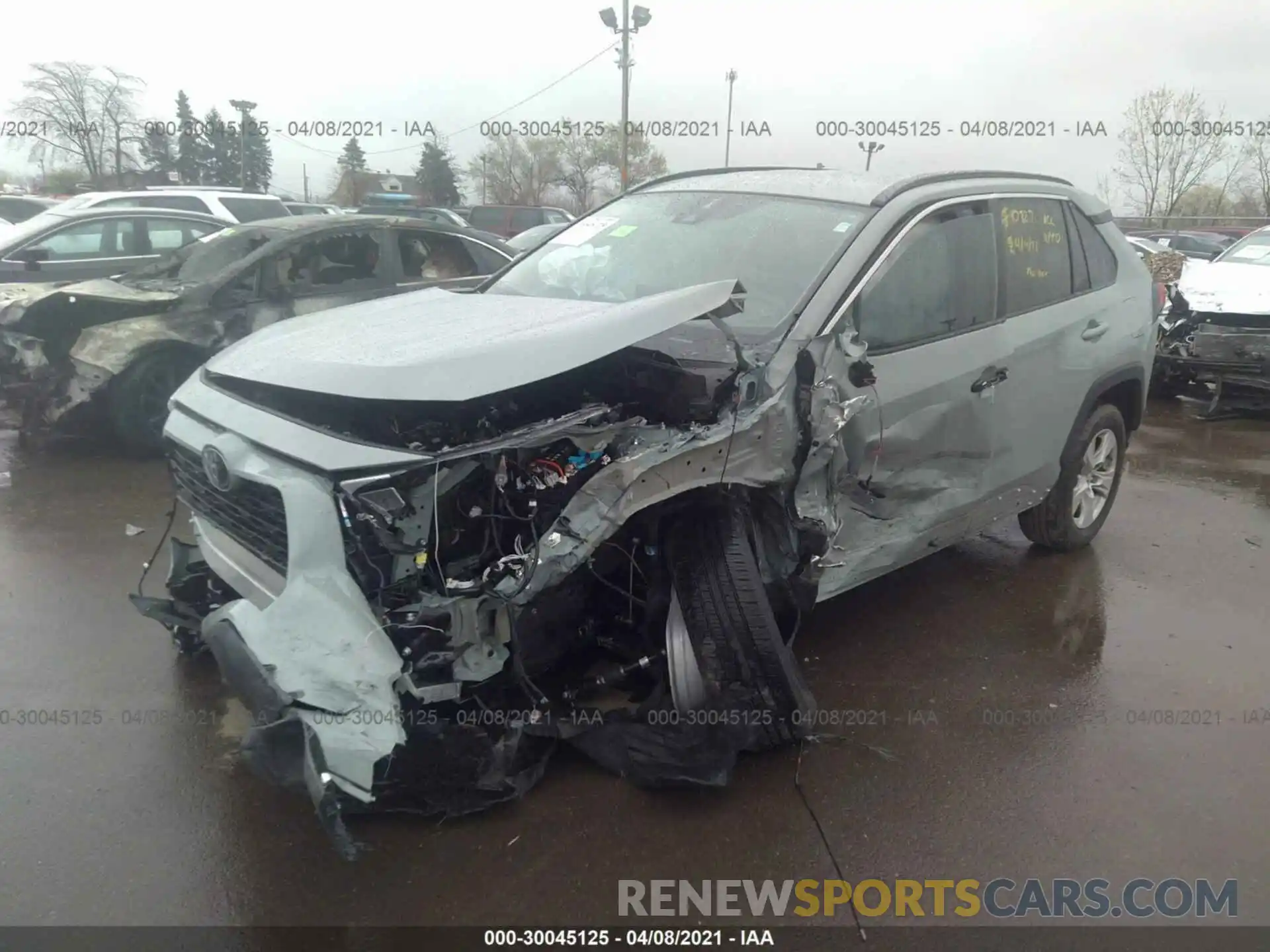 2 Photograph of a damaged car 2T3W1RFV9MW120685 TOYOTA RAV4 2021