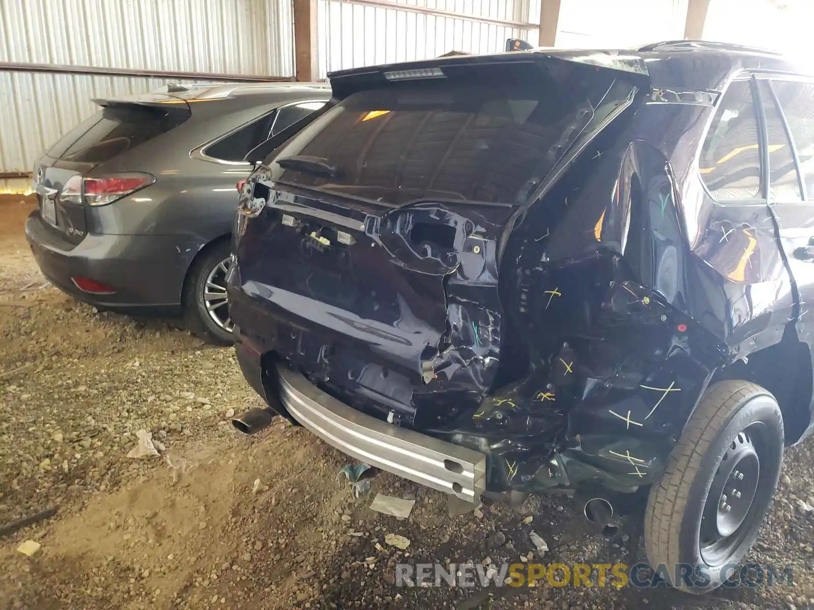 9 Photograph of a damaged car 2T3W1RFV9MW128012 TOYOTA RAV4 2021