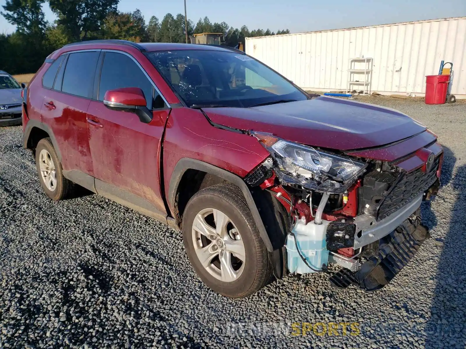 1 Photograph of a damaged car 2T3W1RFV9MW130973 TOYOTA RAV4 2021